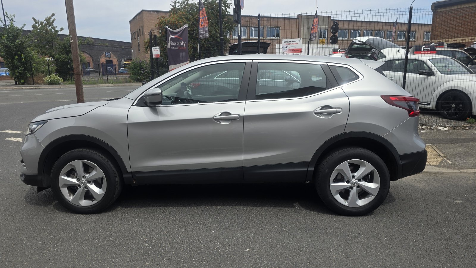 Nissan Qashqai - Image 8