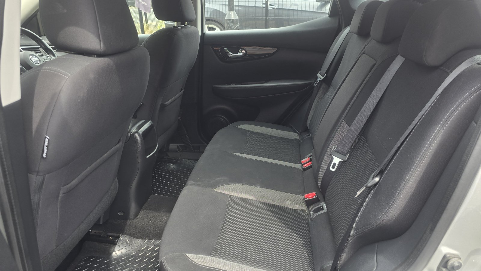 Nissan Qashqai - Image 21