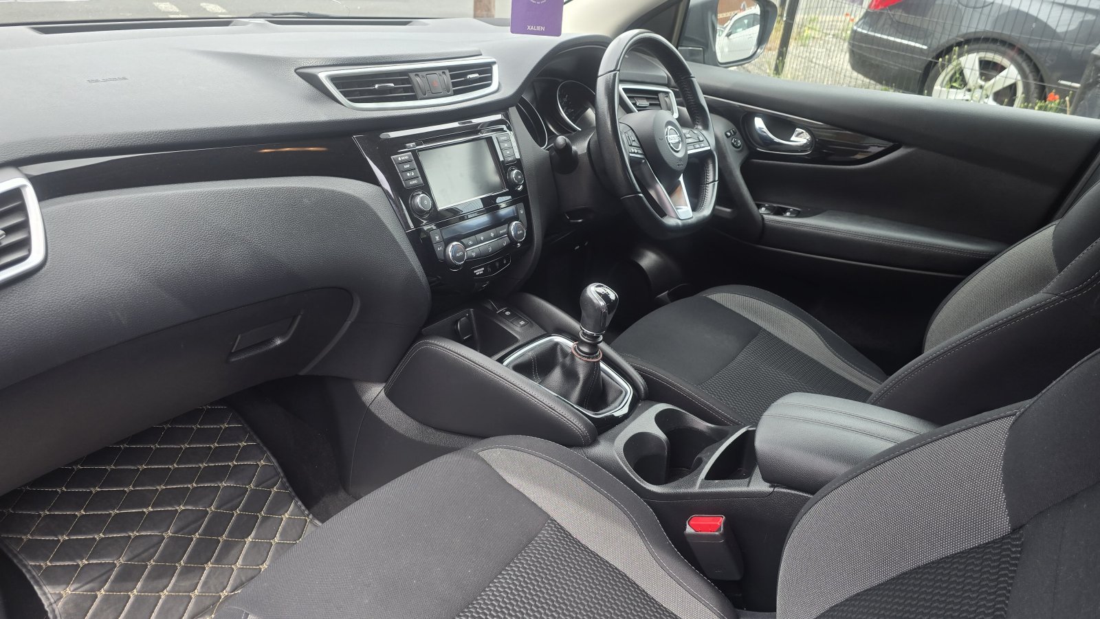 Nissan Qashqai - Image 22