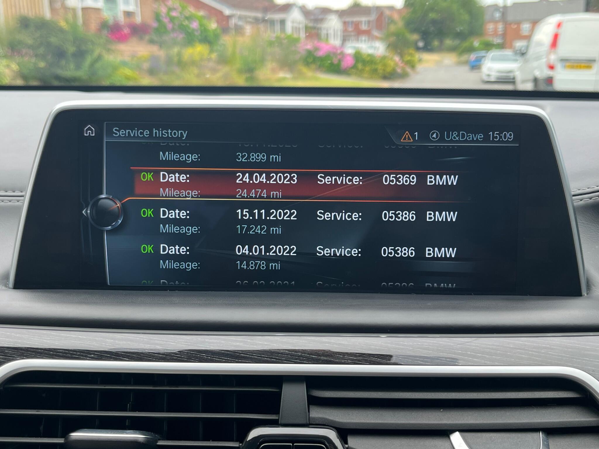 BMW 7 Series - Image 55