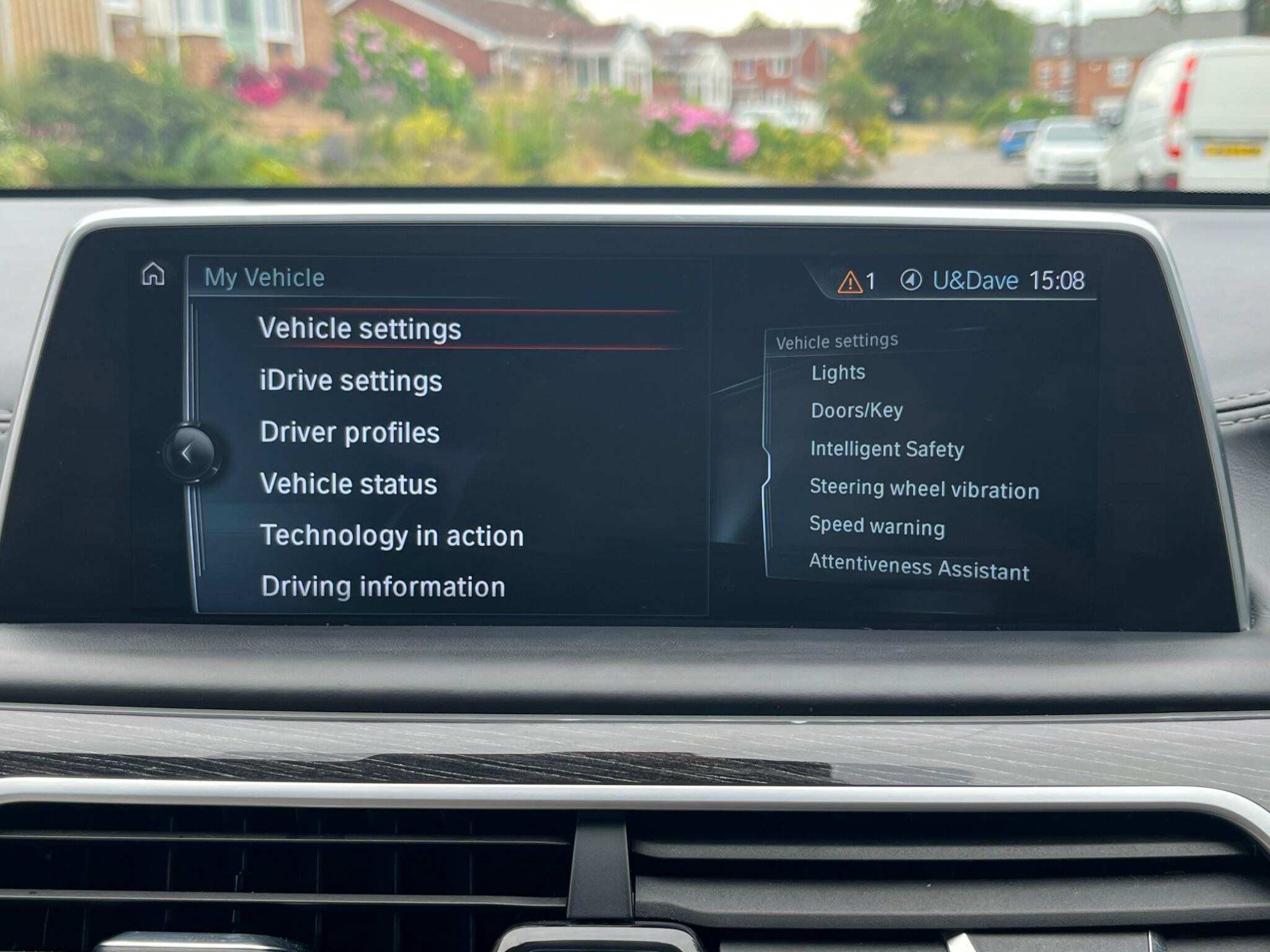 BMW 7 Series - Image 60
