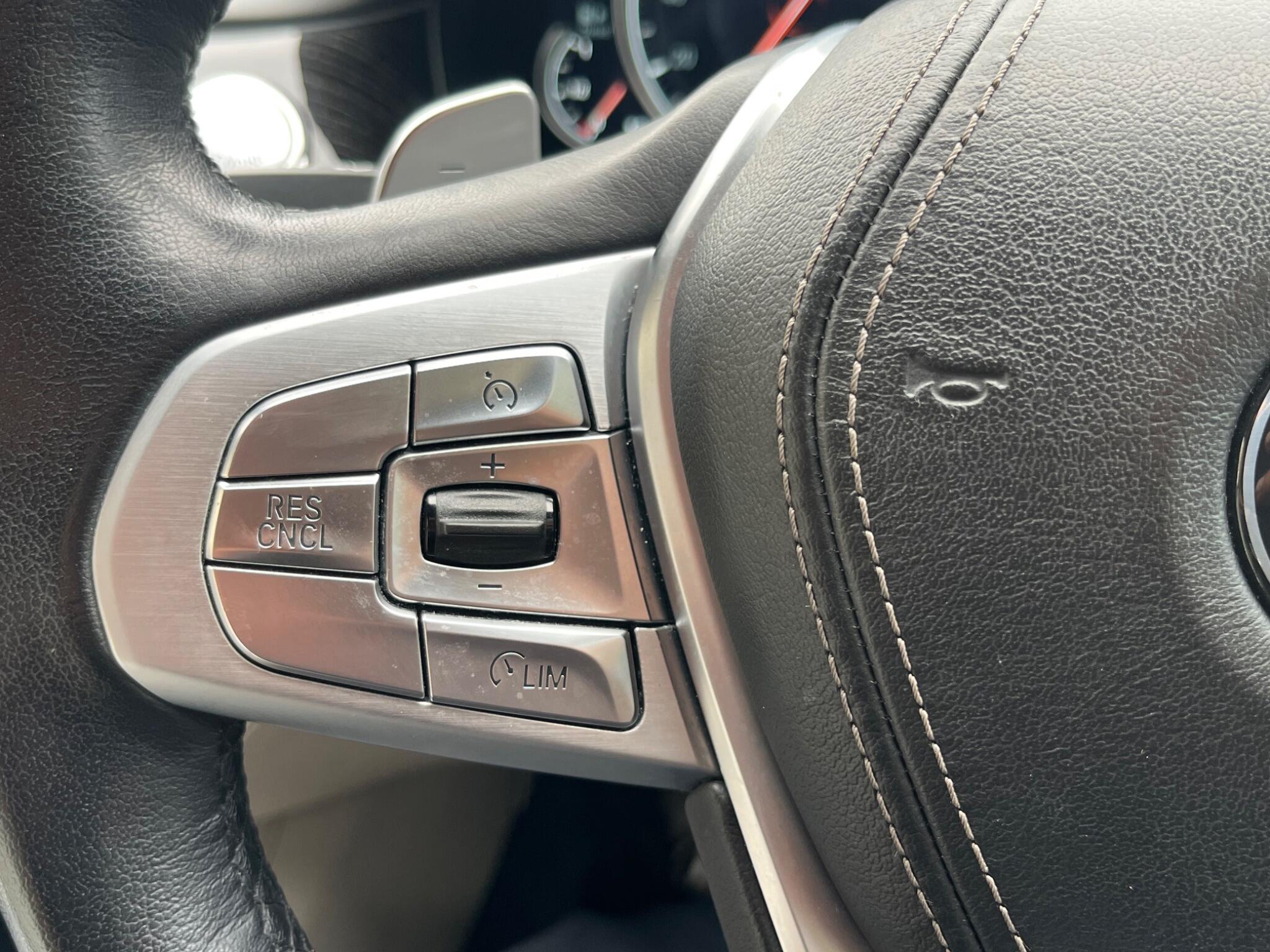 BMW 7 Series - Image 68