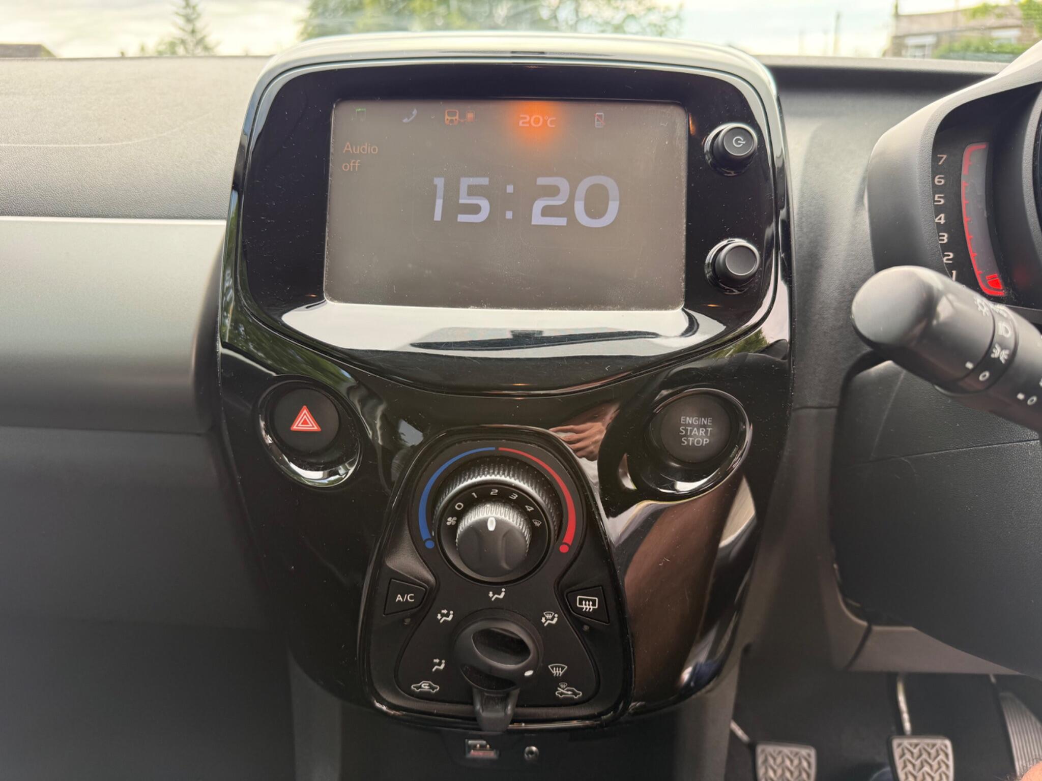 Peugeot 108 - Image 24