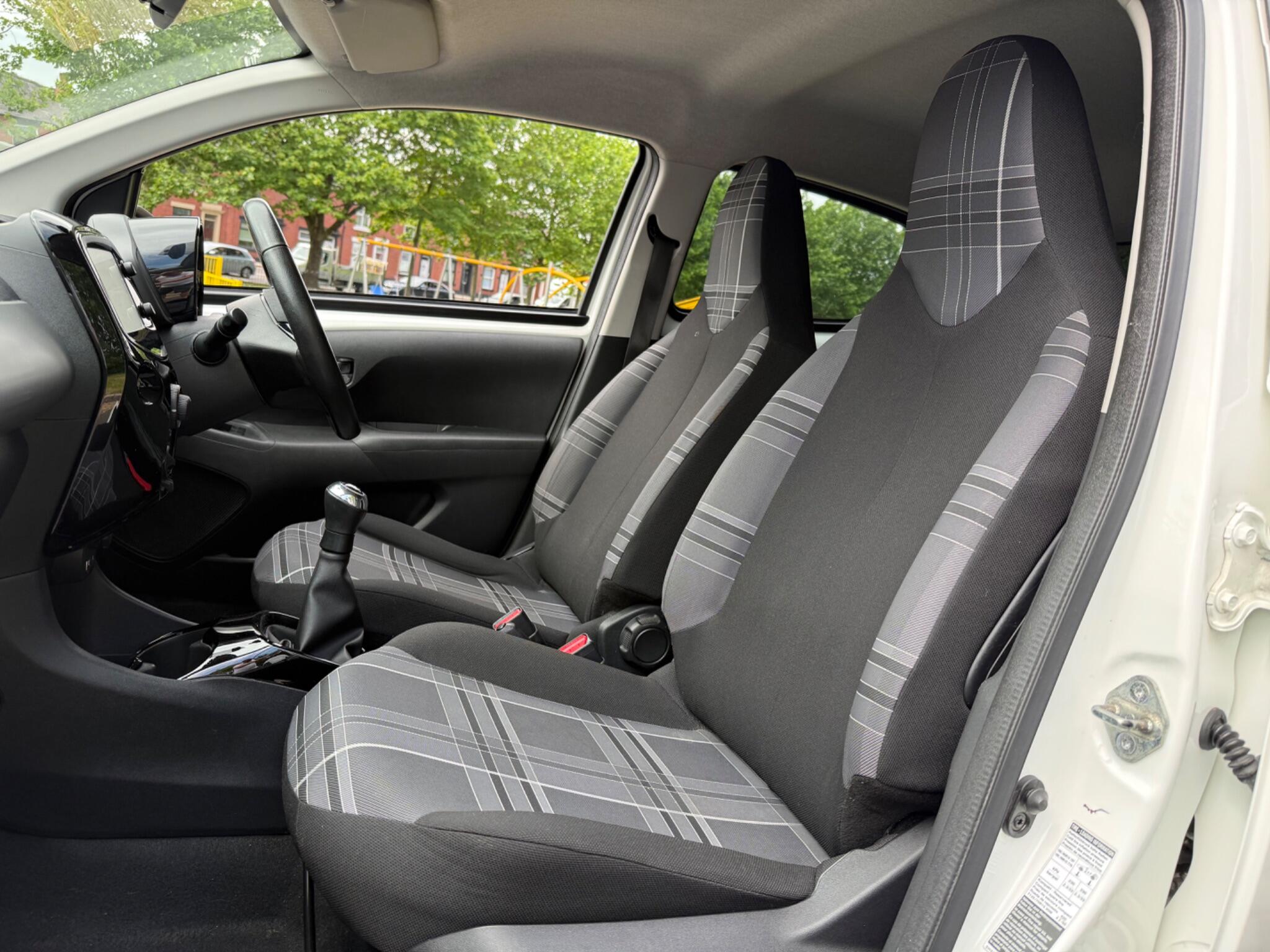 Peugeot 108 - Image 12