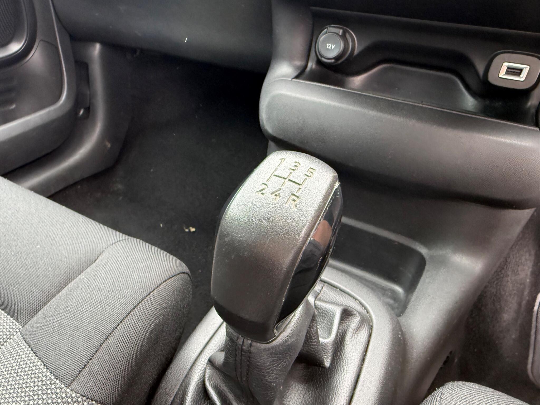 Citroen C4 Cactus - Image 16