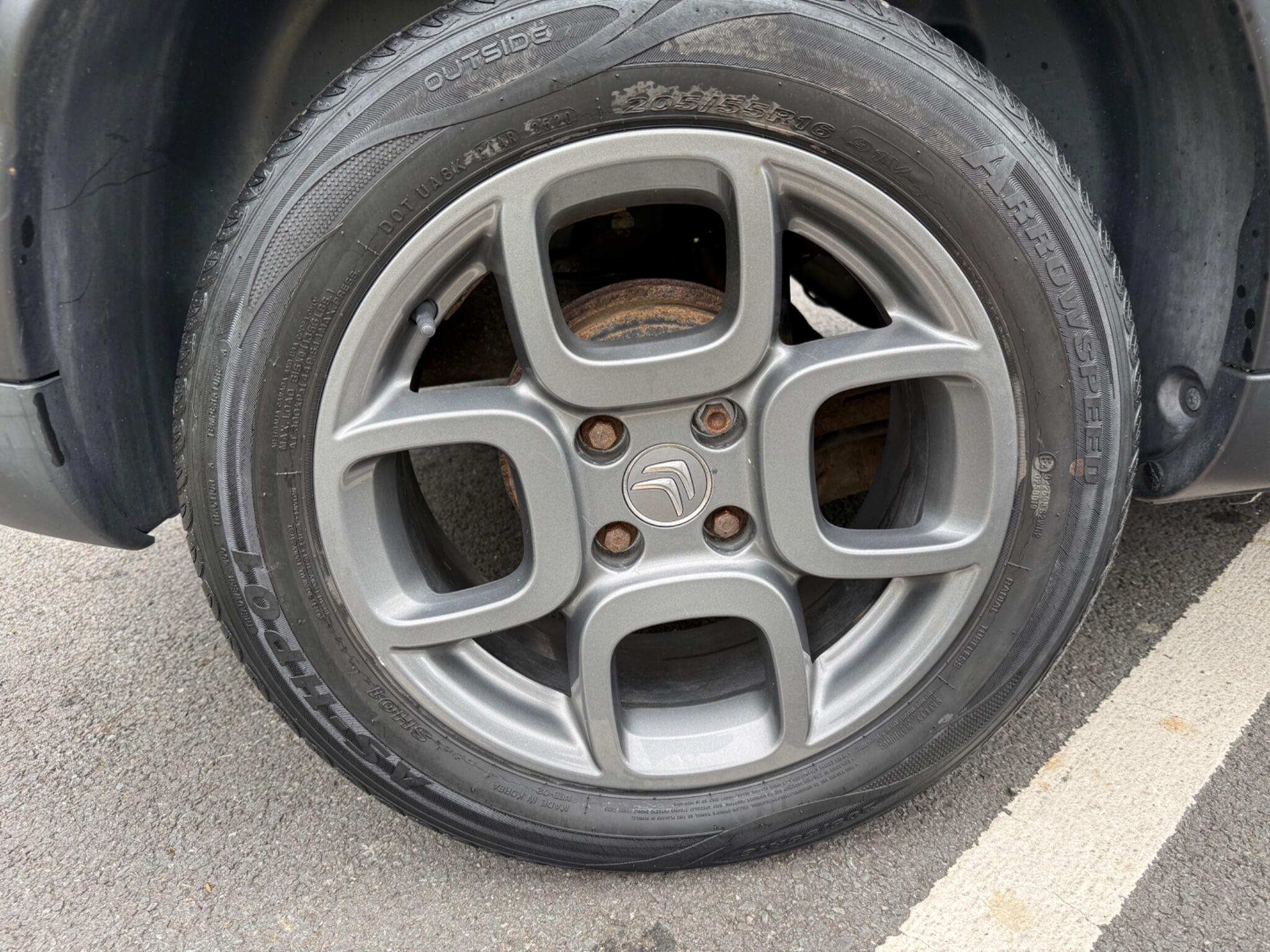 Citroen C4 Cactus - Image 11
