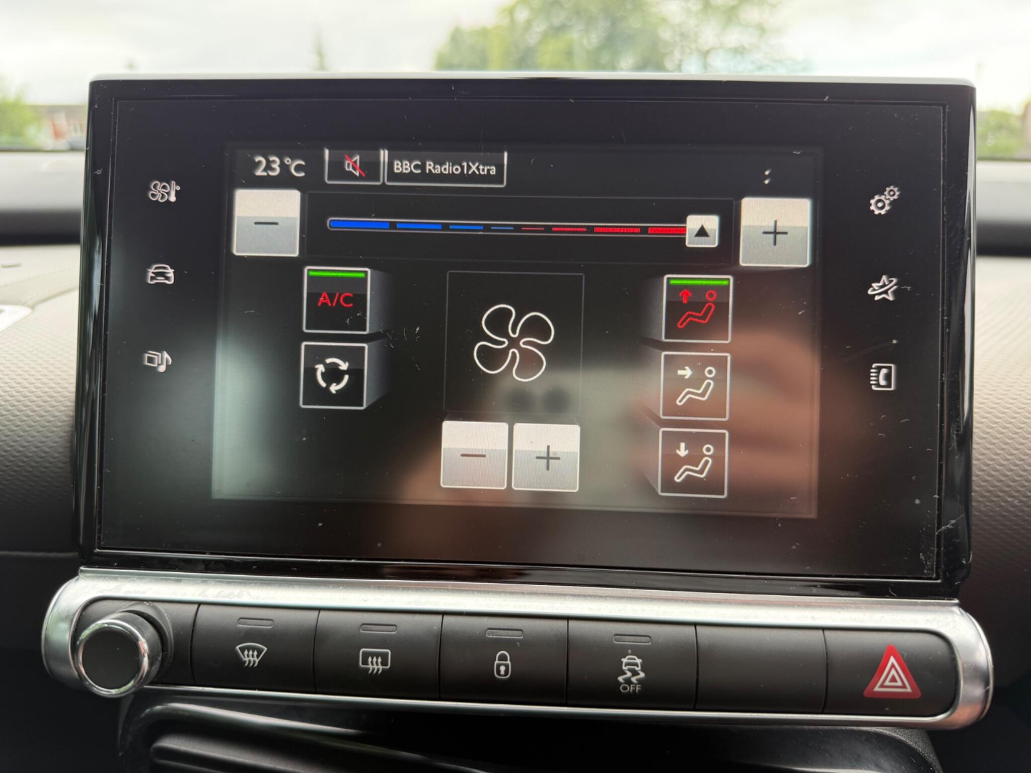 Citroen C4 Cactus - Image 29