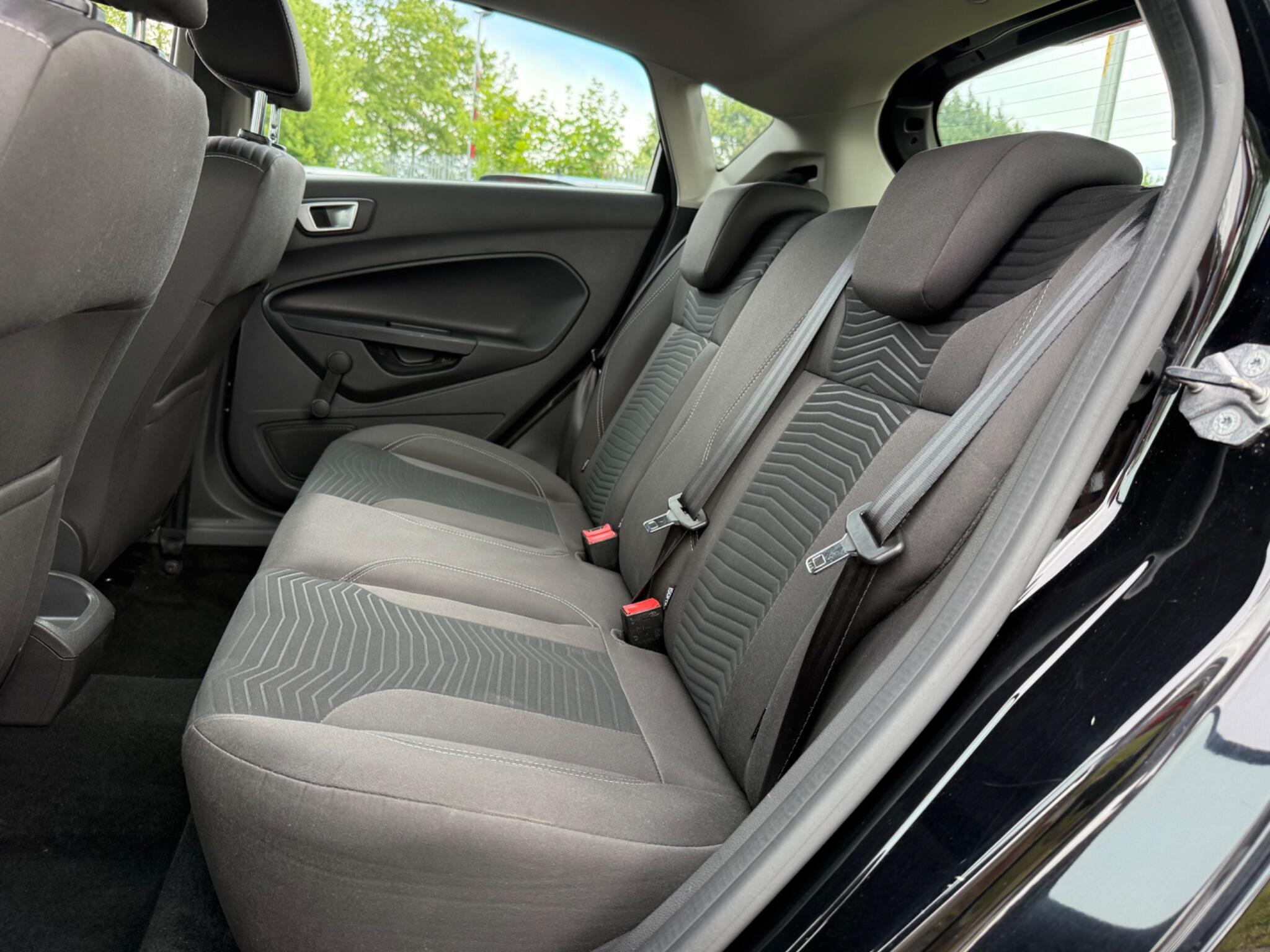Ford Fiesta - Image 15