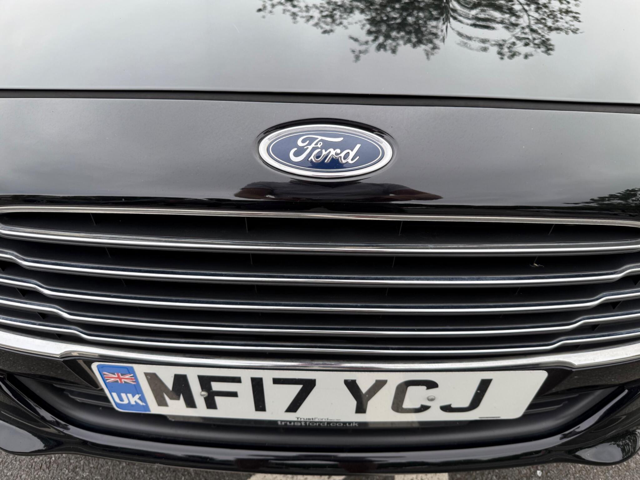 Ford Fiesta - Image 40