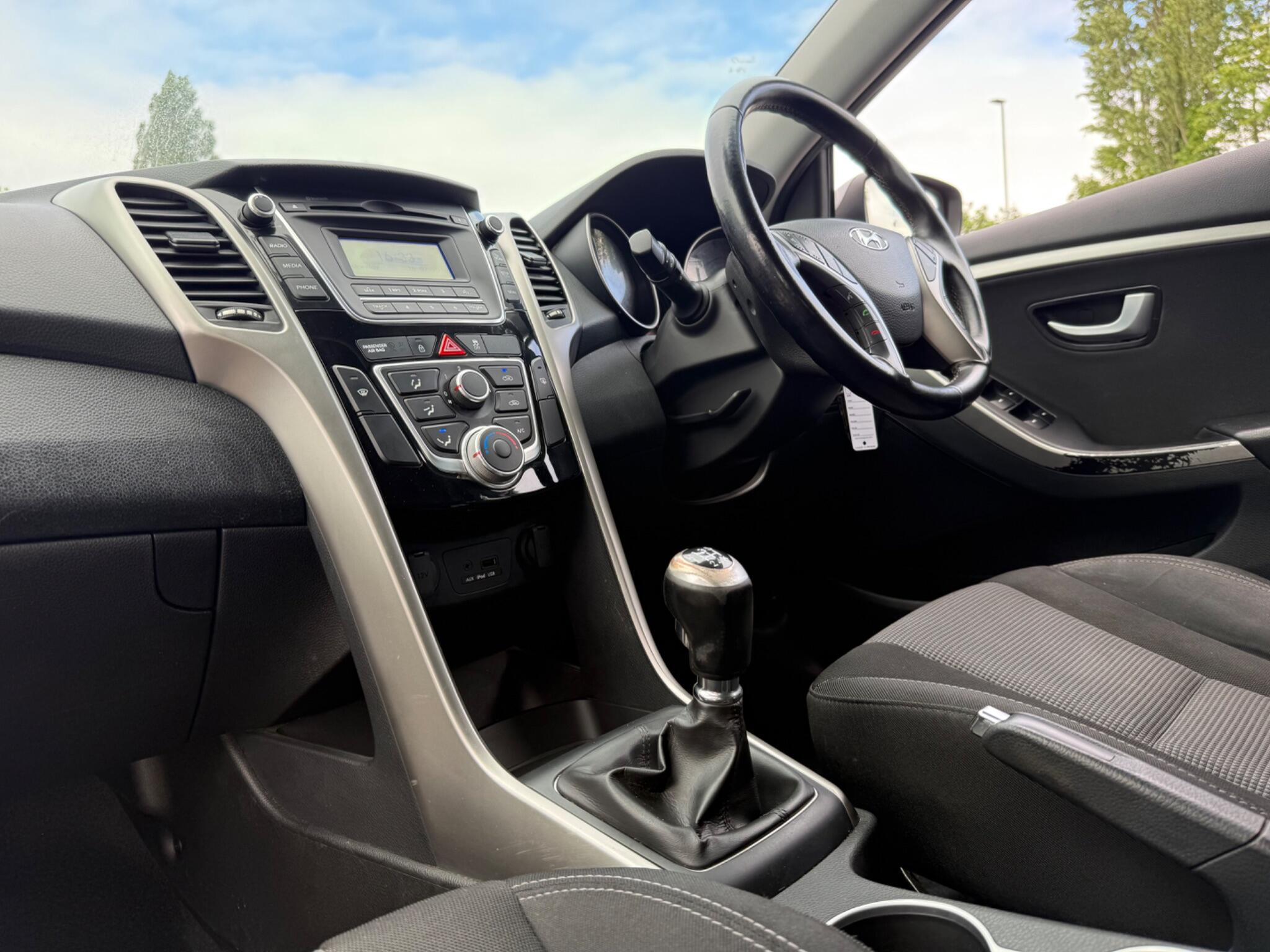 Hyundai i30 - Image 10