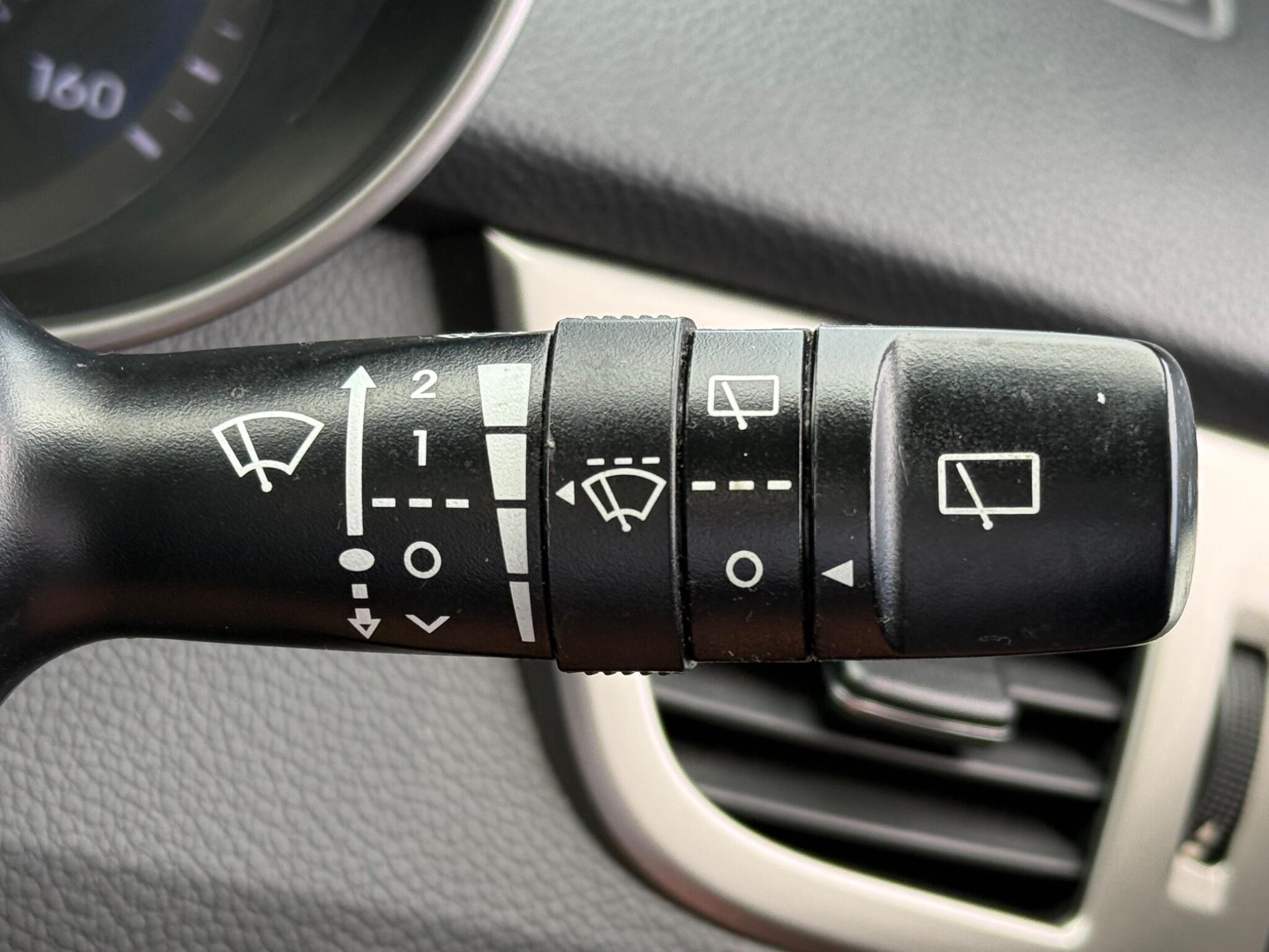 Hyundai i30 - Image 20