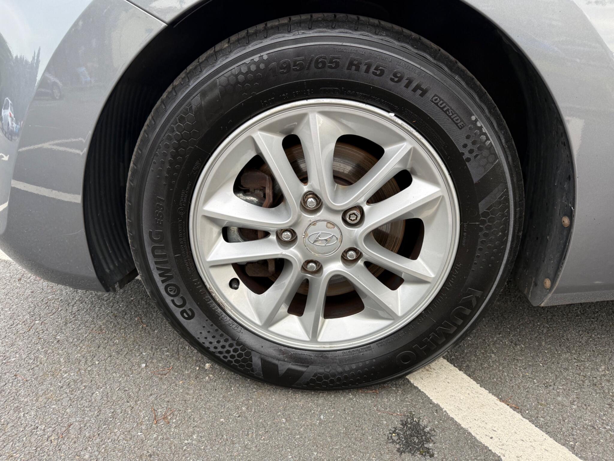 Hyundai i30 - Image 18