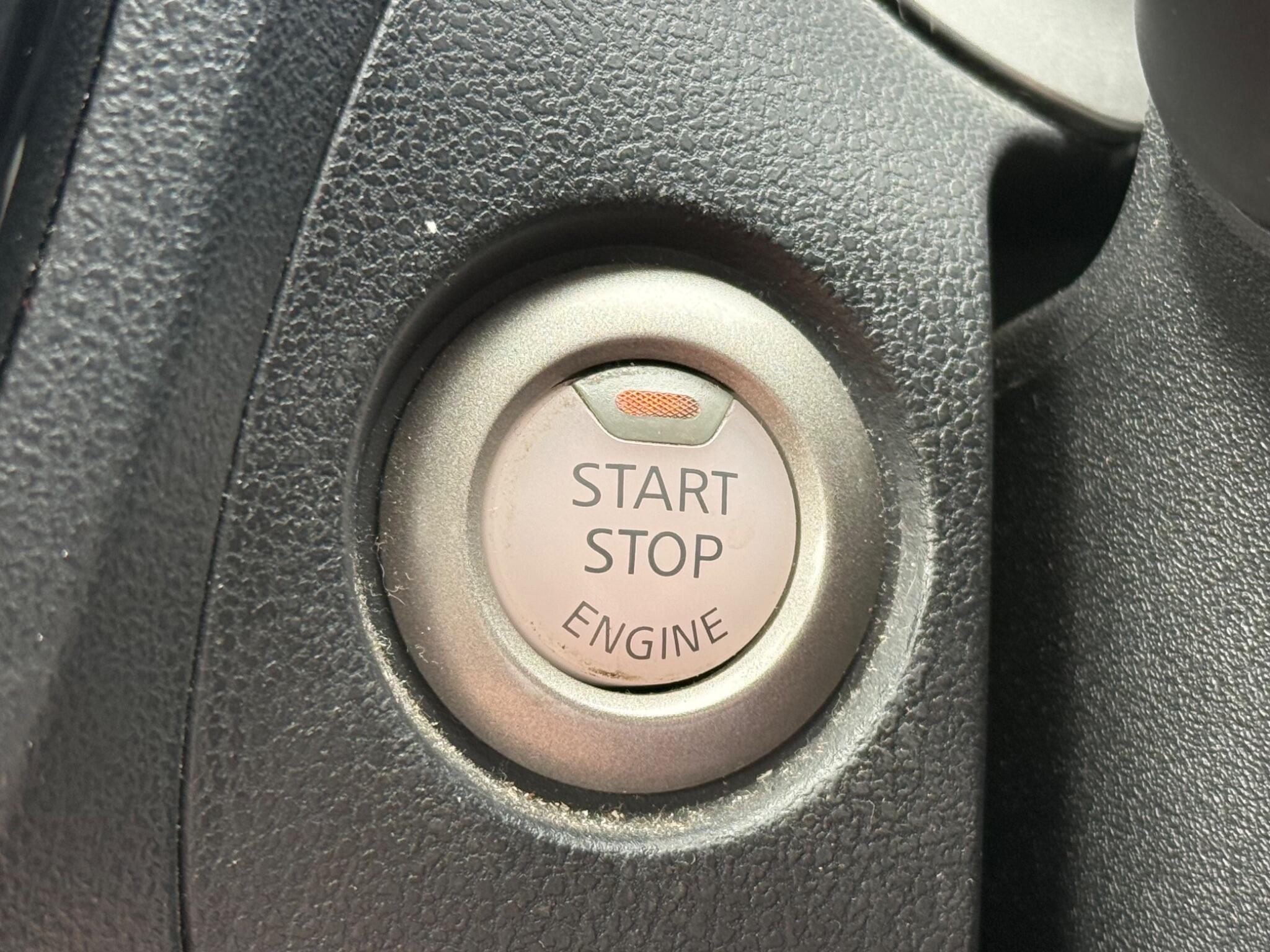Nissan Juke - Image 20