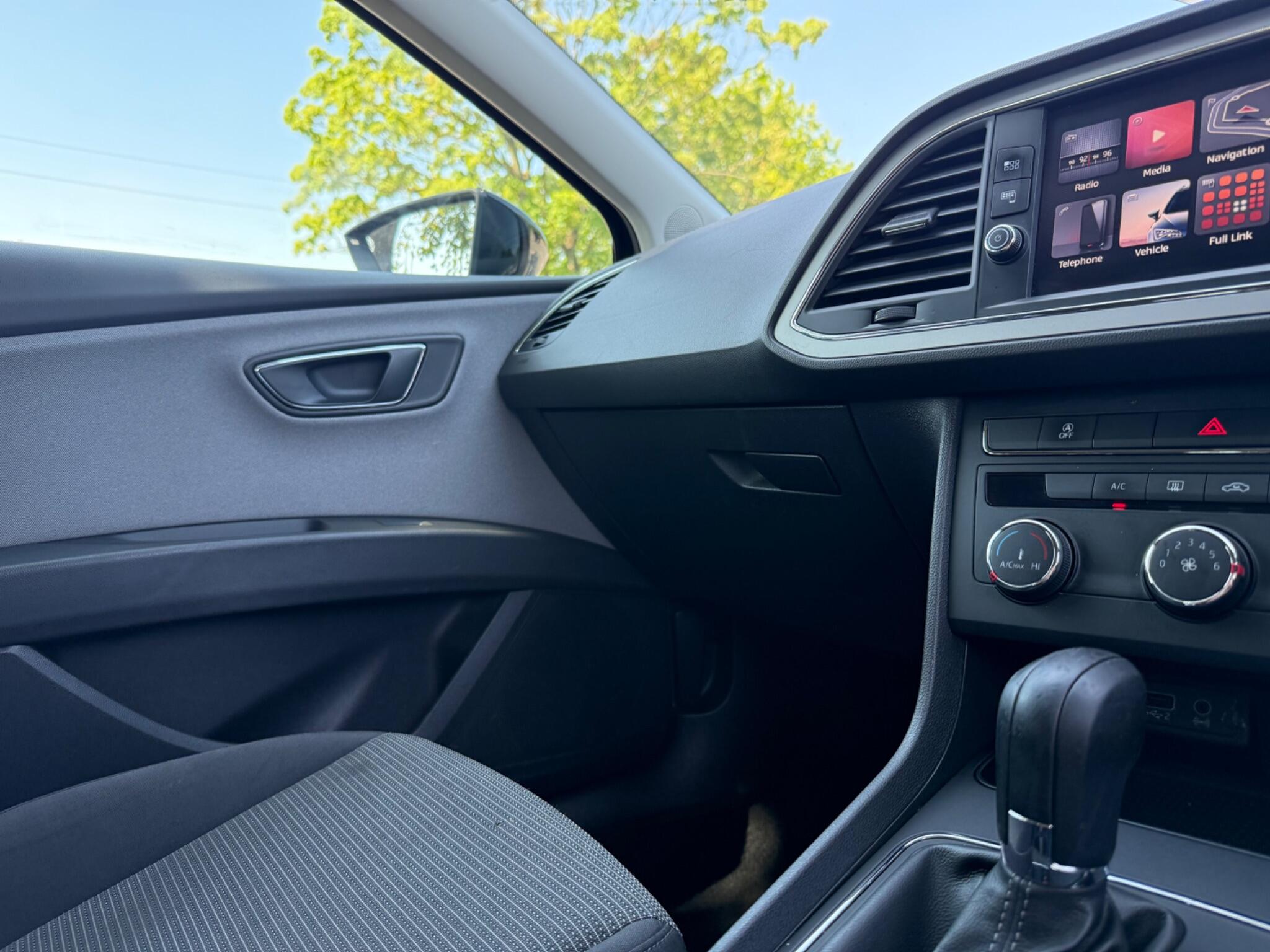 SEAT Leon - Image 20
