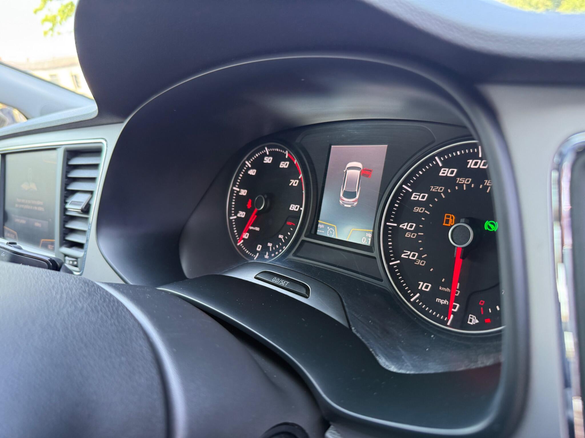 SEAT Leon - Image 11