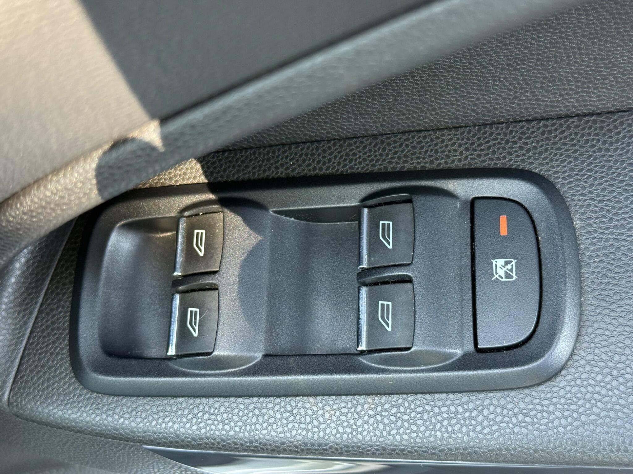 Ford Ecosport - Image 21