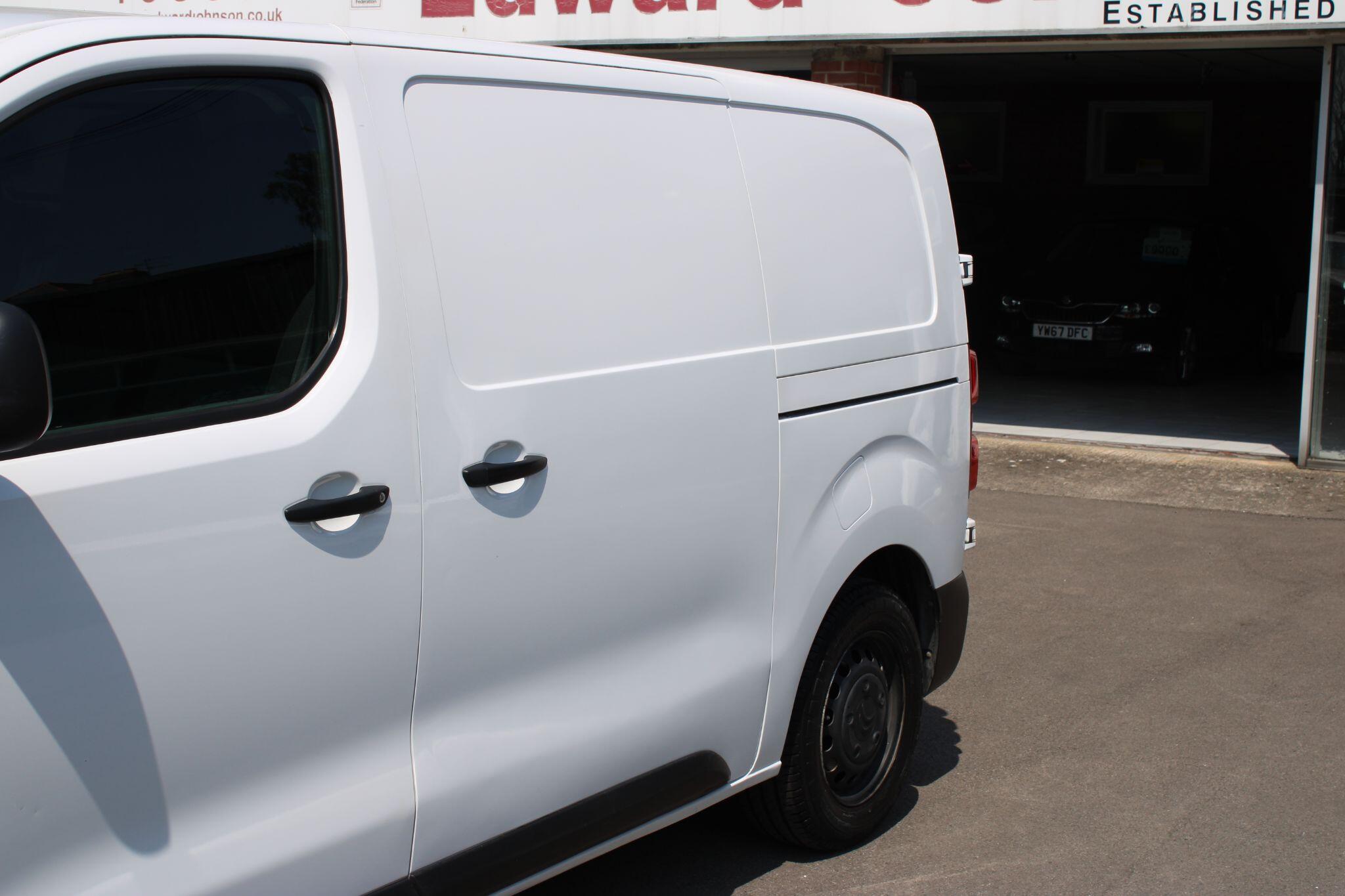 Citroen e-Dispatch - Image 12