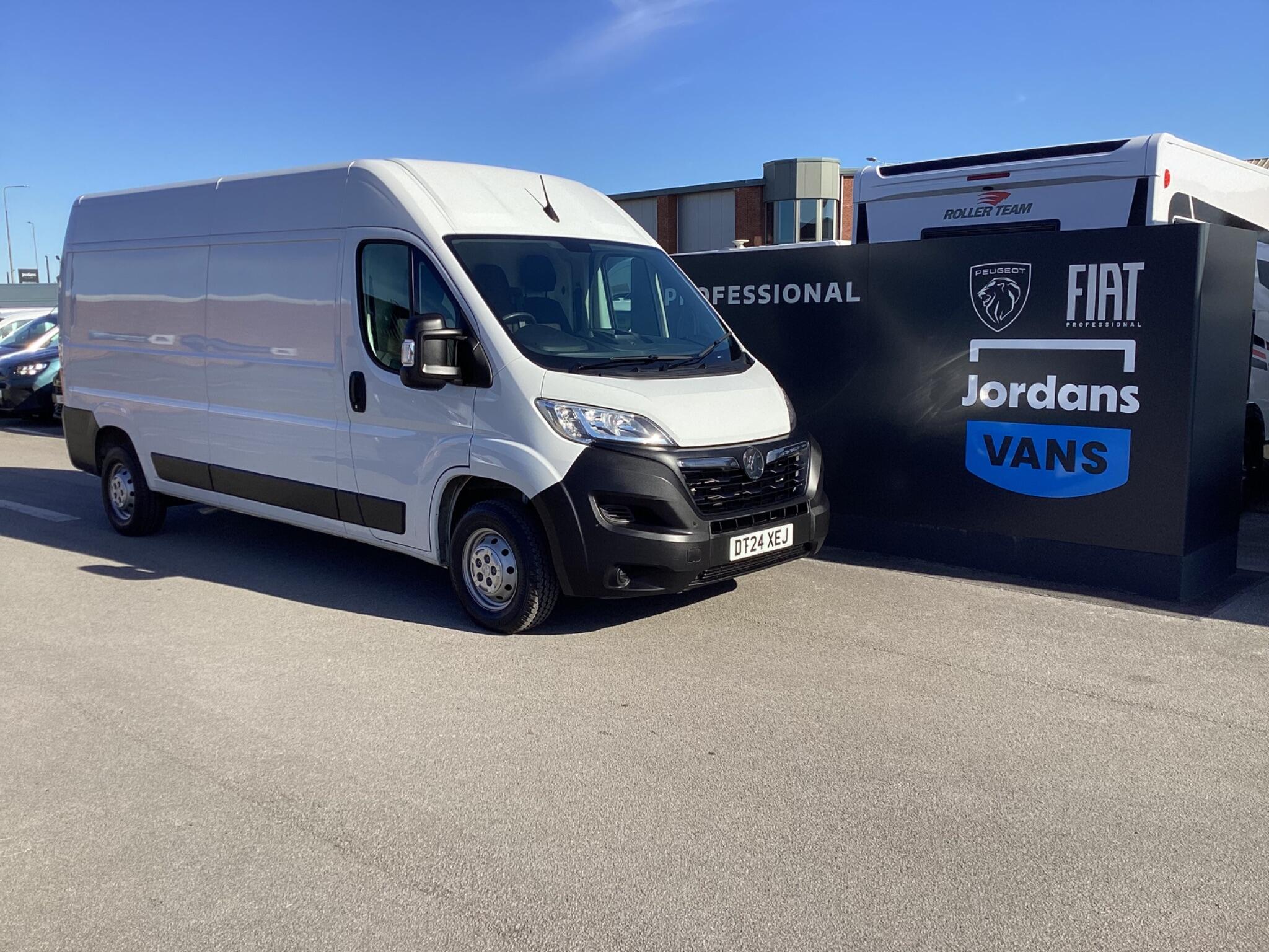 Vauxhall Movano