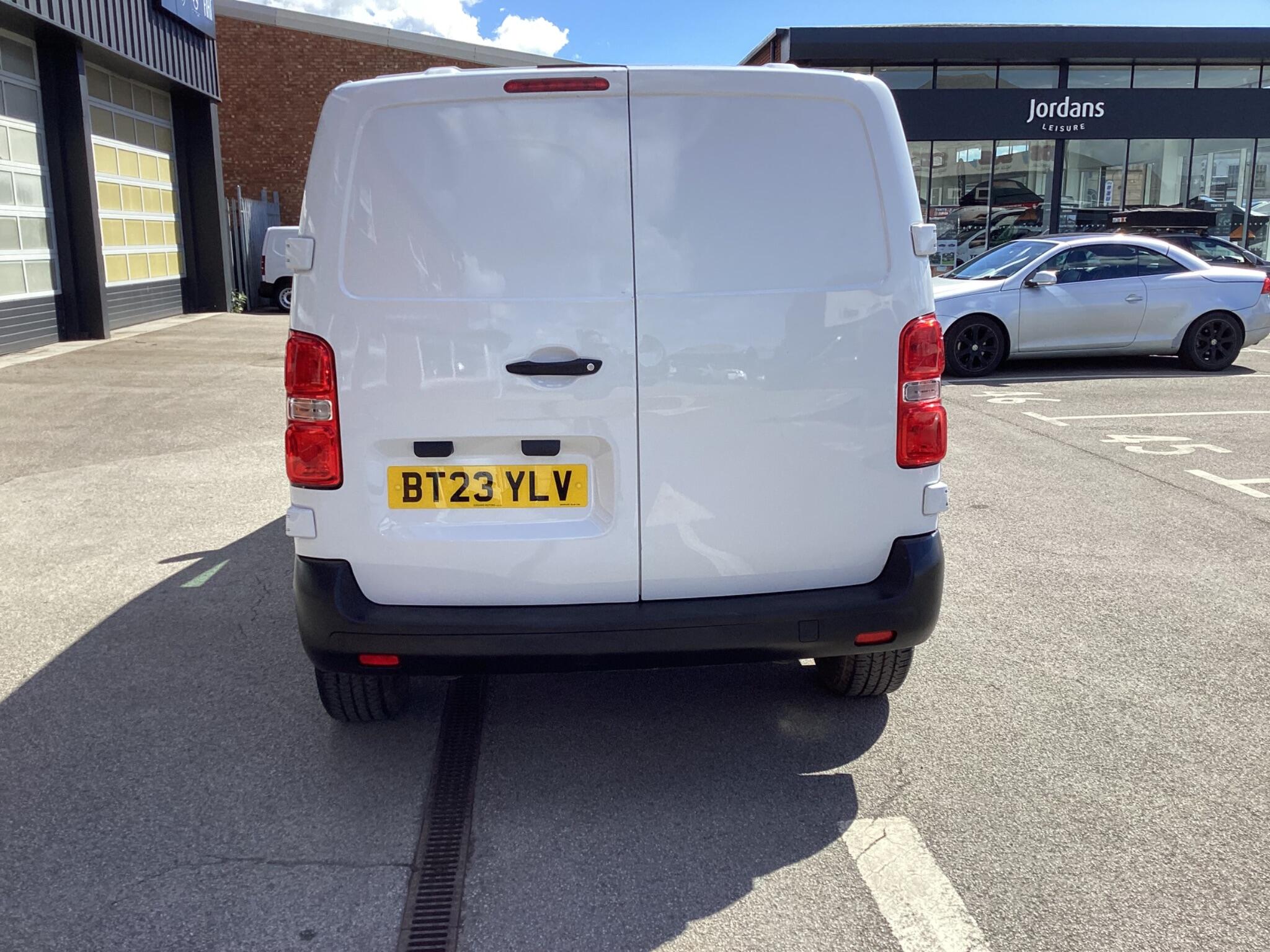 Peugeot Expert - Image 6