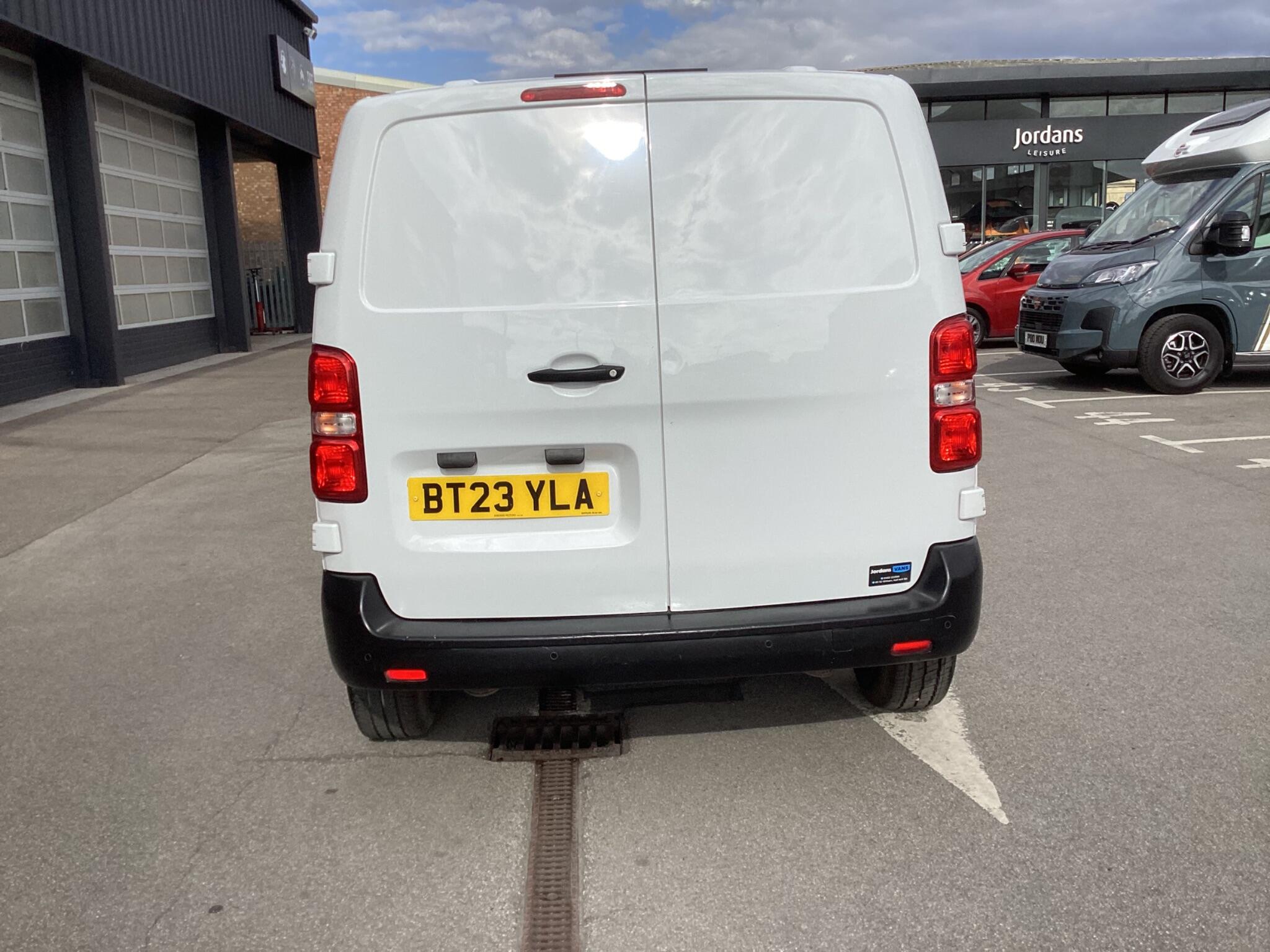 Peugeot Expert - Image 6