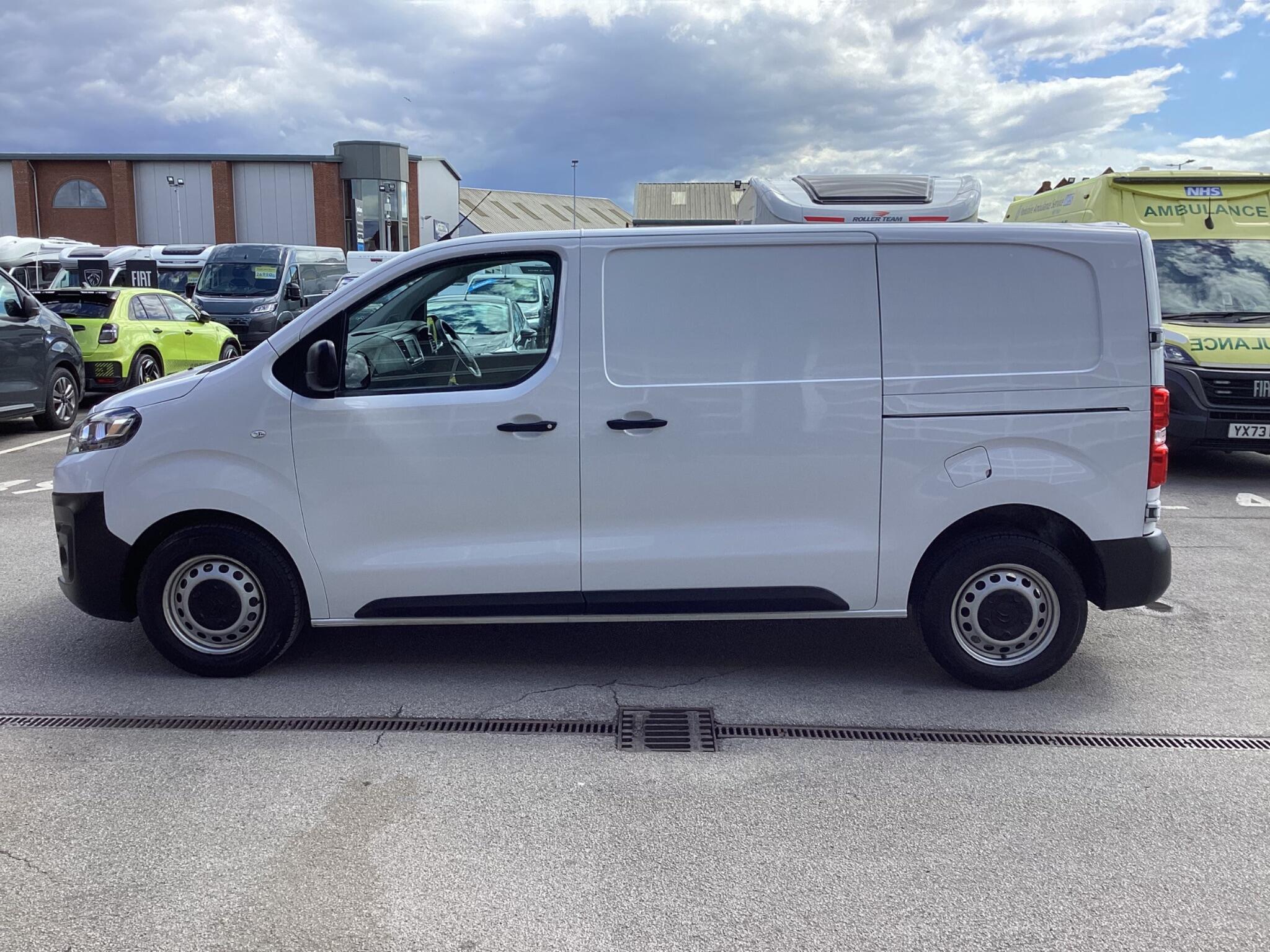 Citroen Dispatch - Image 4