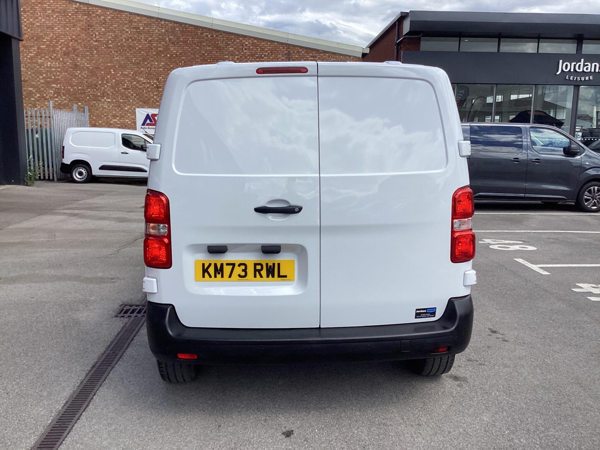 Citroen Dispatch - Image 6