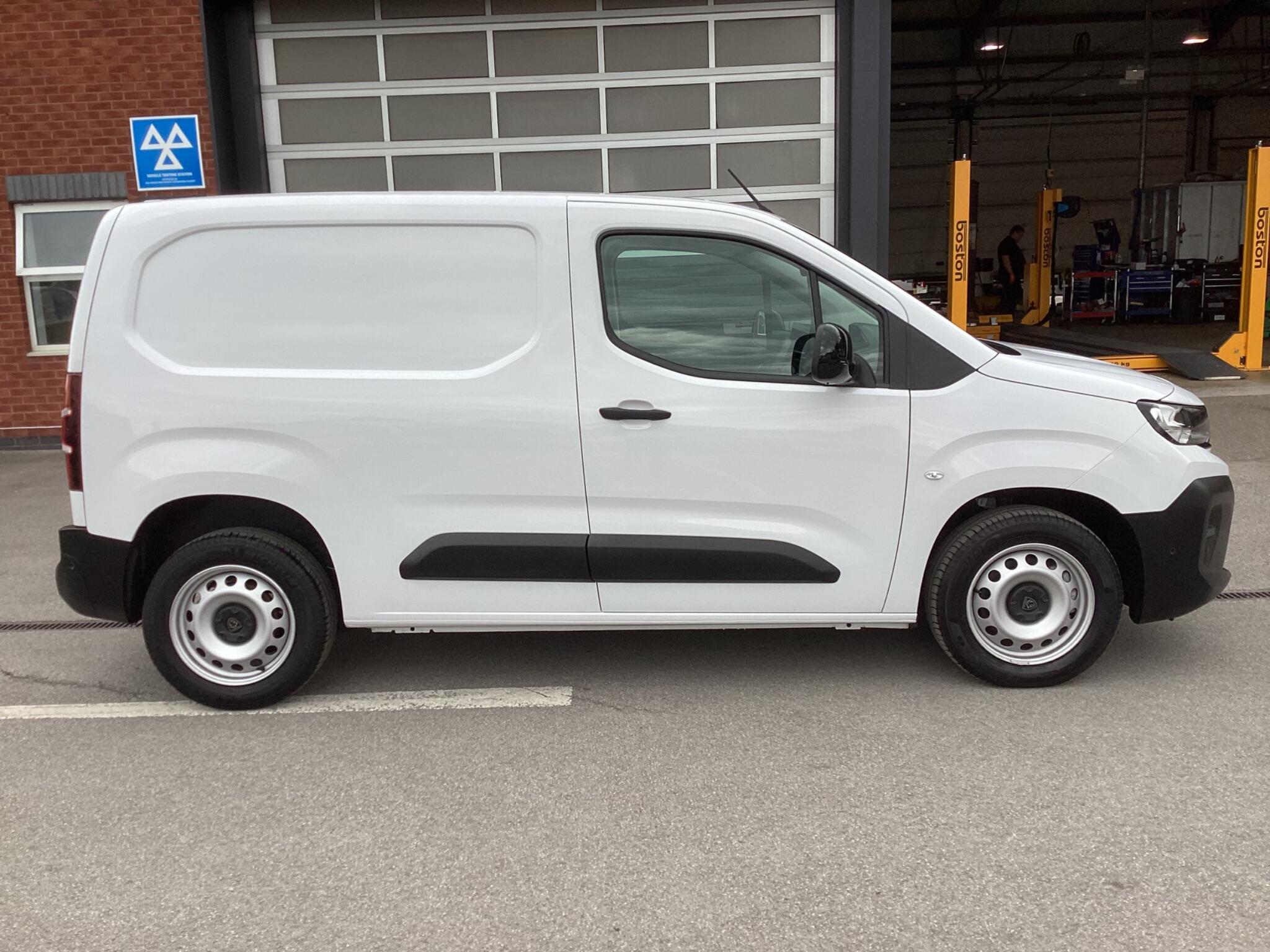 Peugeot Partner - Image 8
