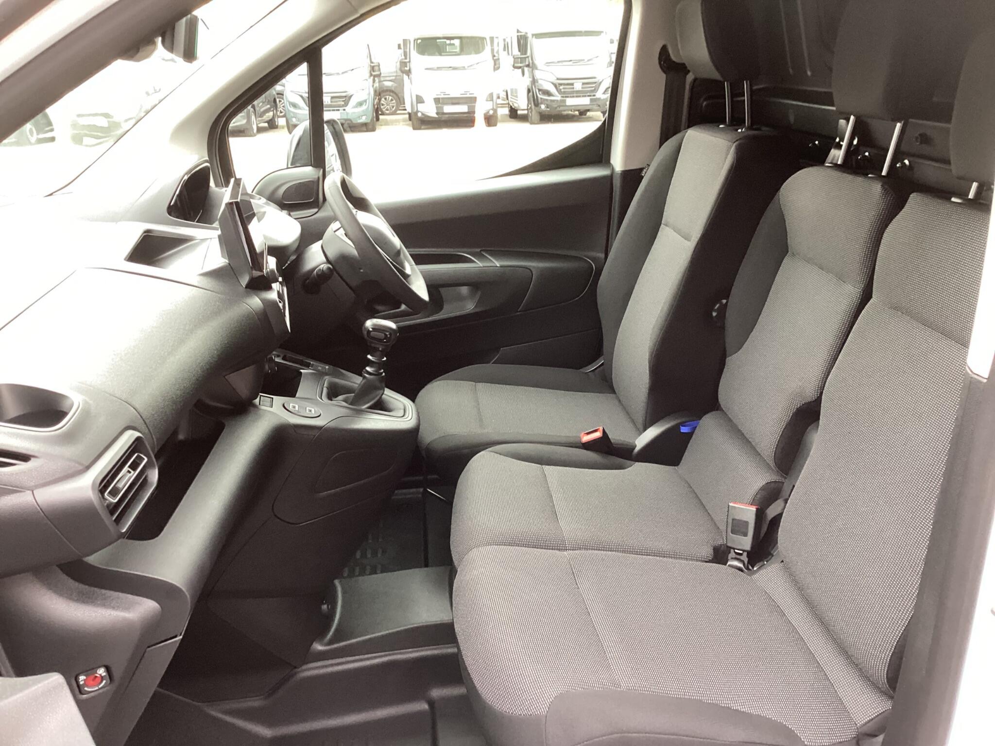 Peugeot Partner - Image 17