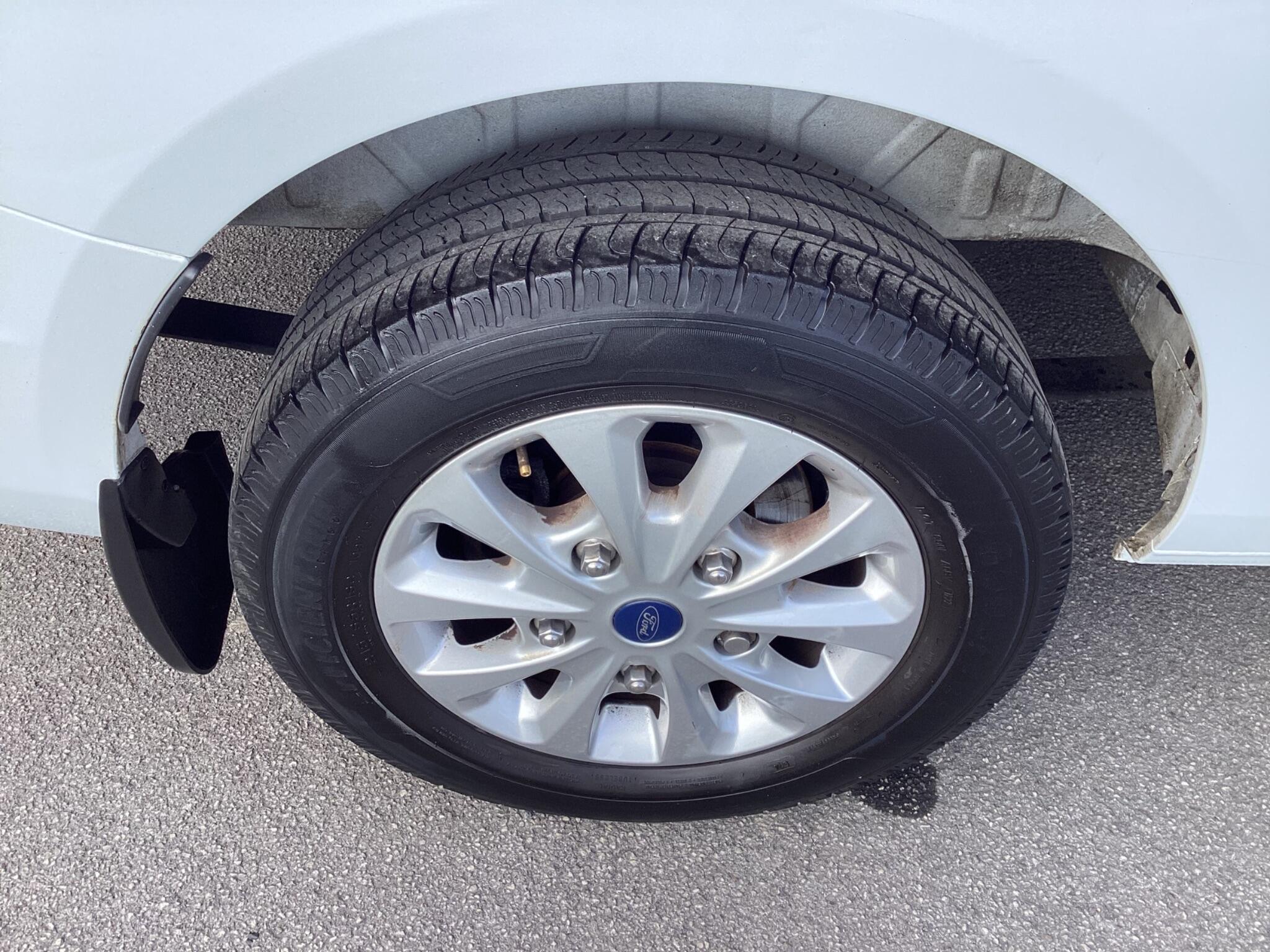 Ford Transit Custom - Image 9