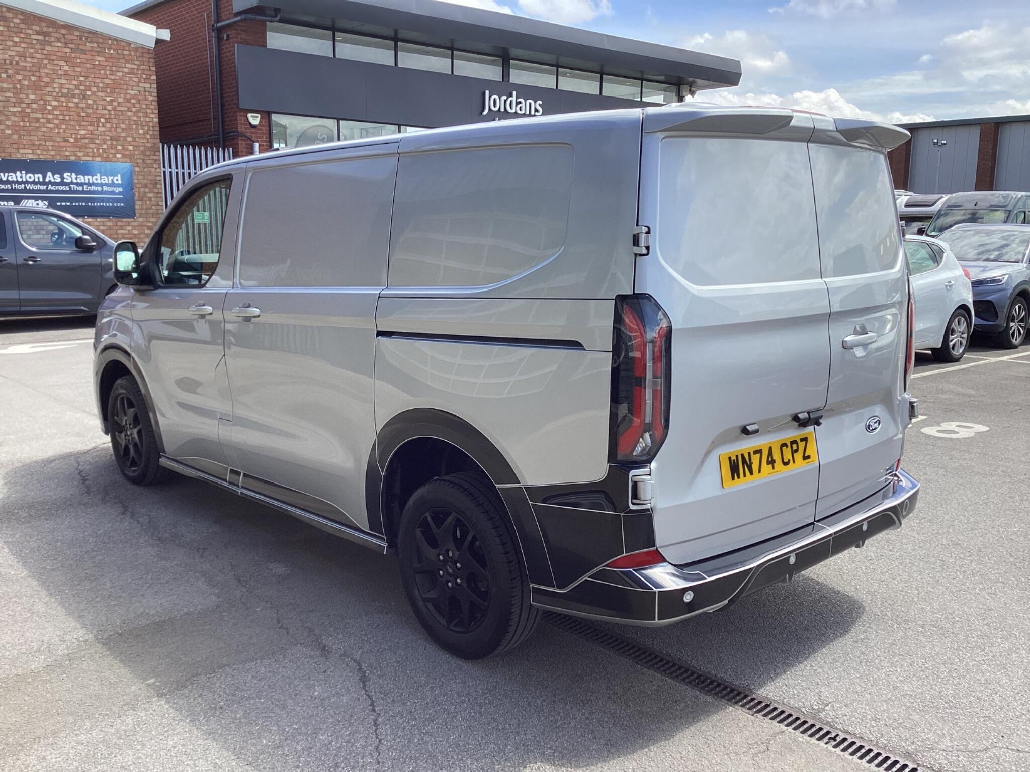 Ford Transit Custom - Image 5