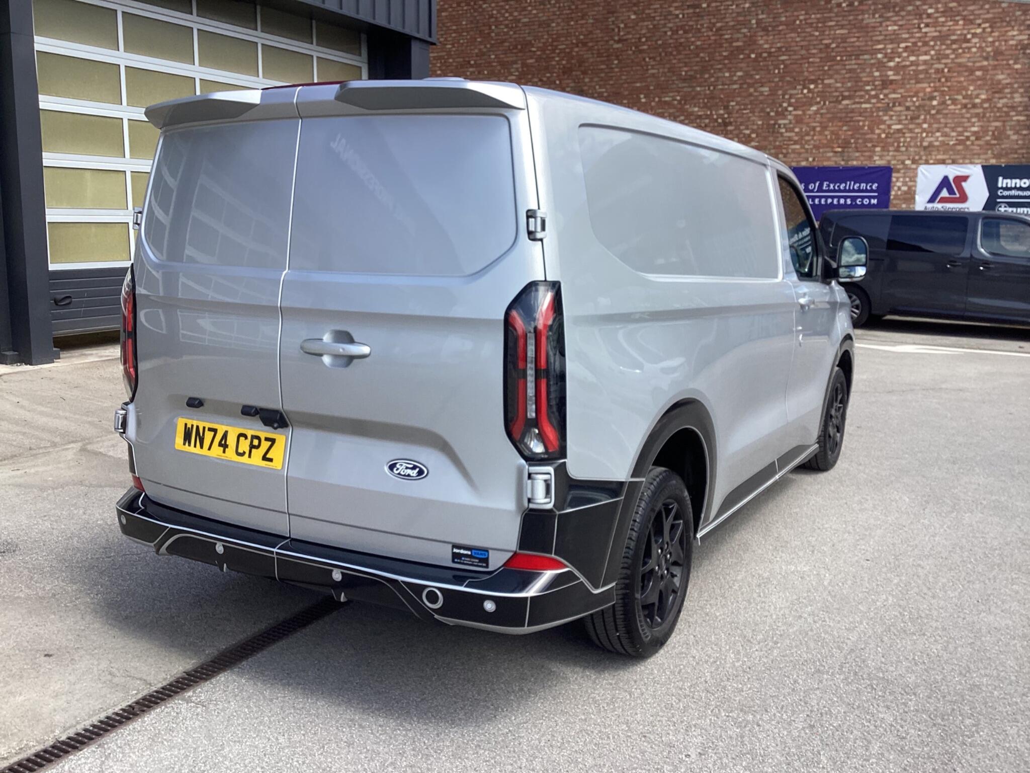 Ford Transit Custom - Image 7