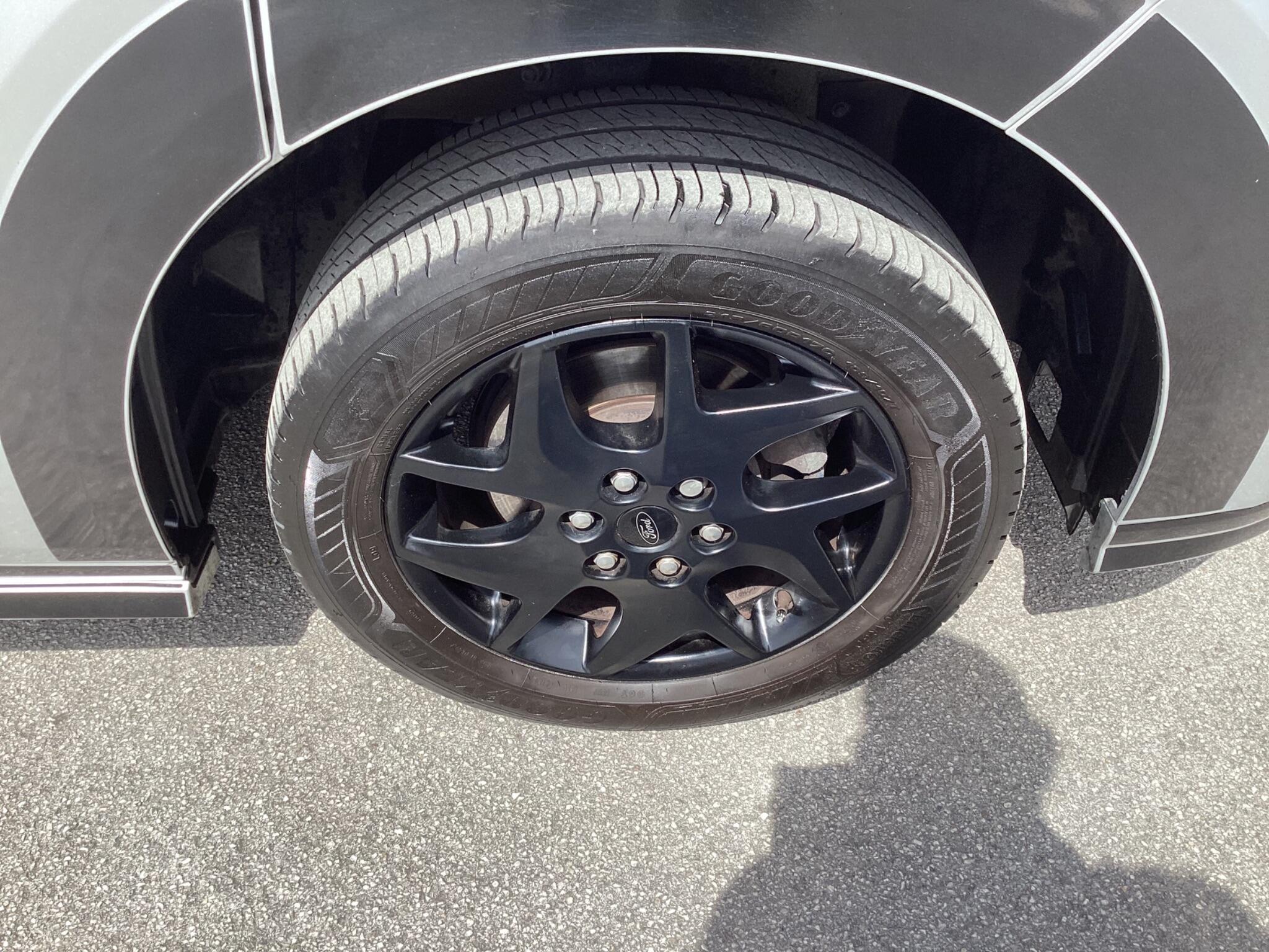 Ford Transit Custom - Image 10
