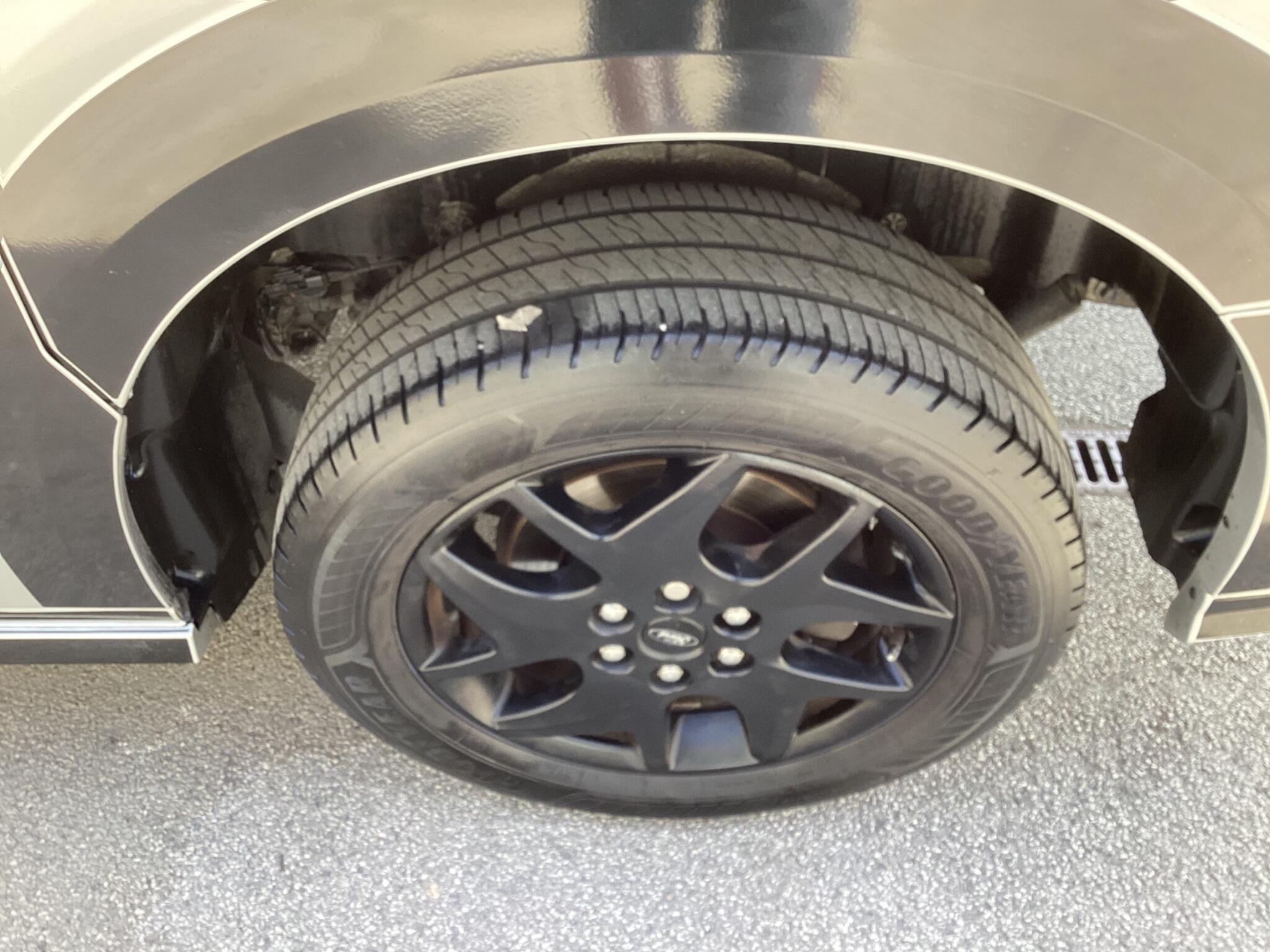 Ford Transit Custom - Image 12