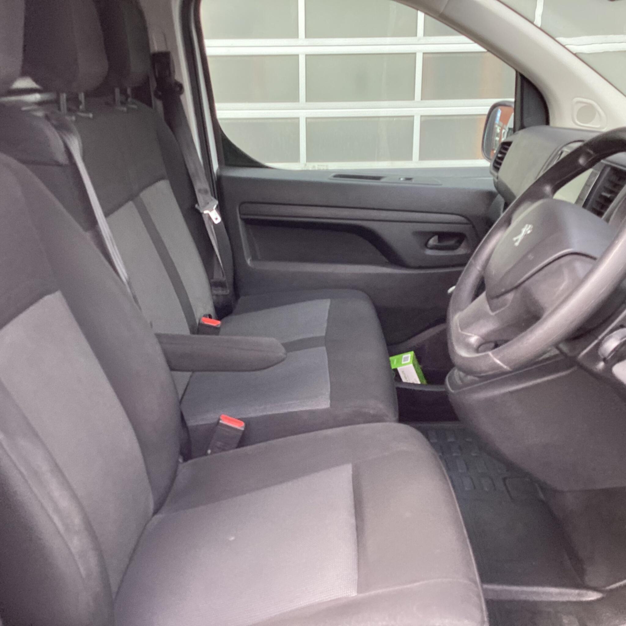 Peugeot Expert - Image 4