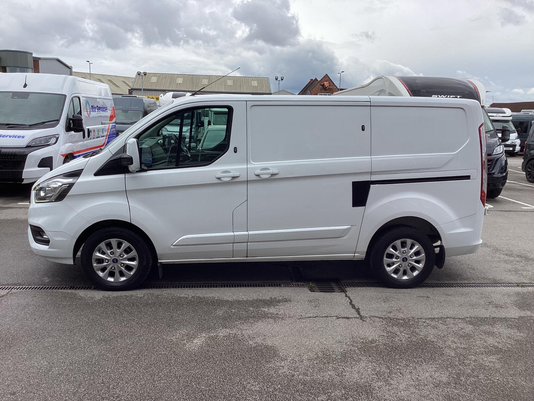 Ford Transit Custom - Image 4