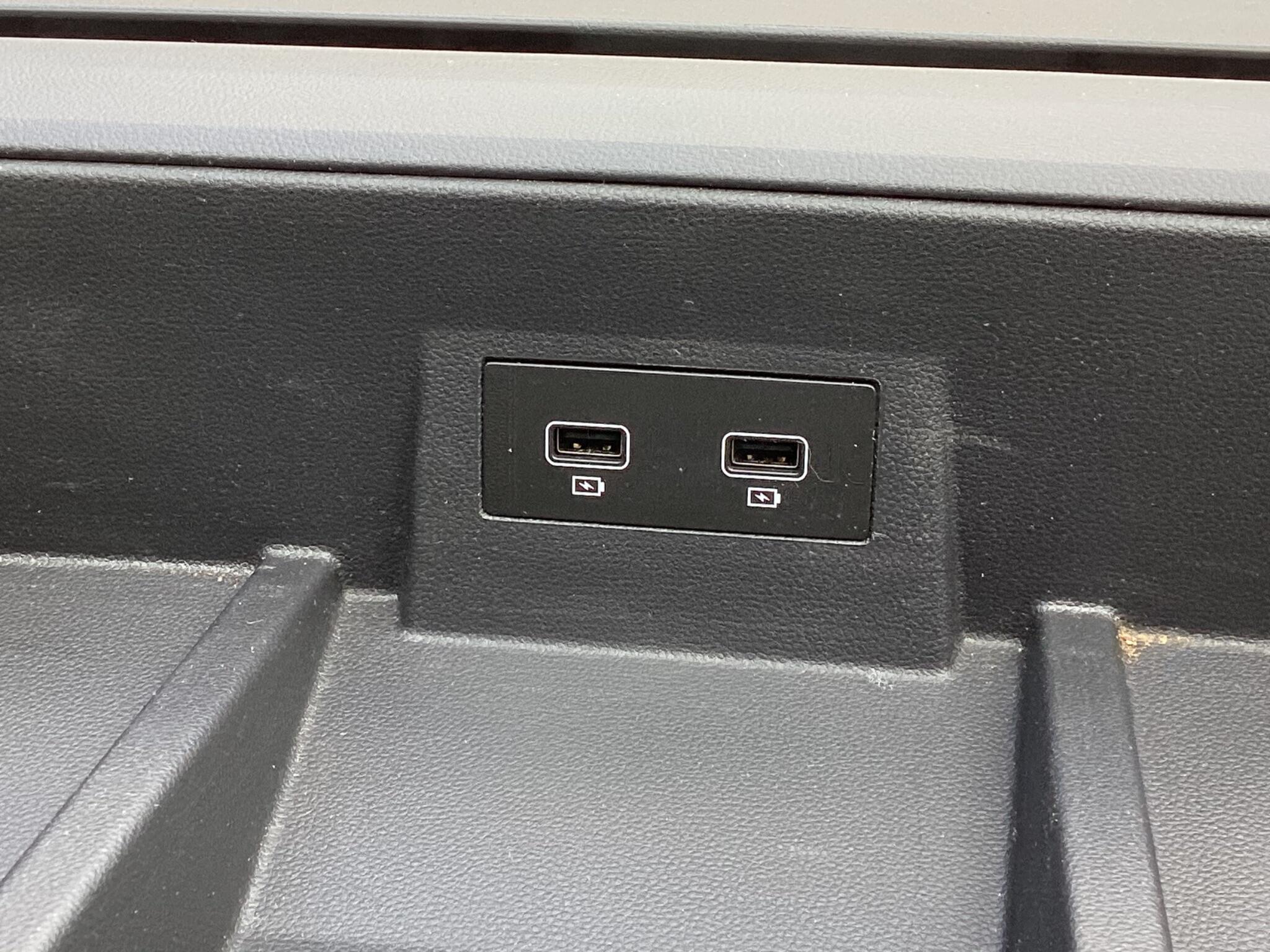 Renault Trafic - Image 19