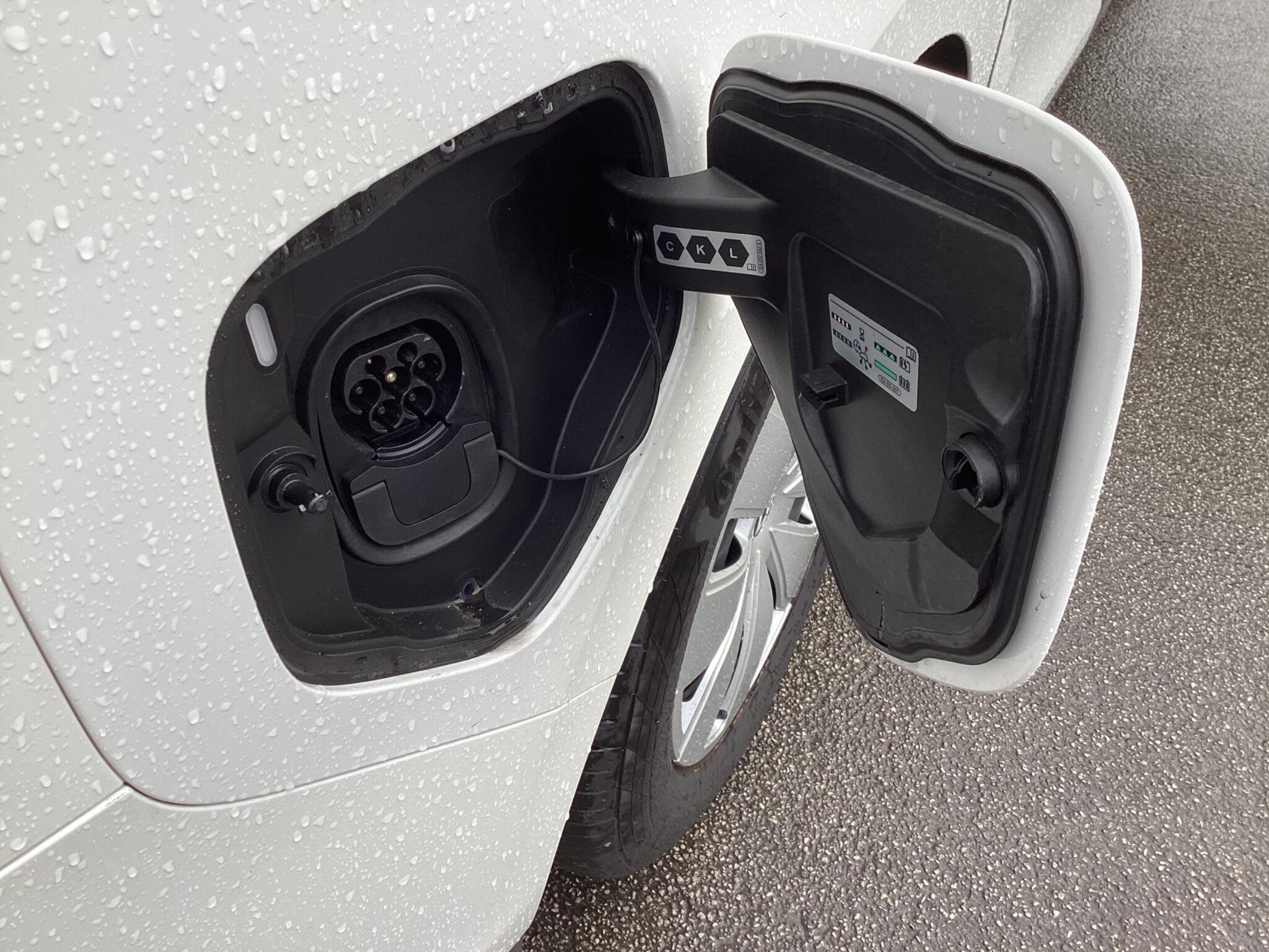 Volkswagen ID. Buzz Cargo - Image 13