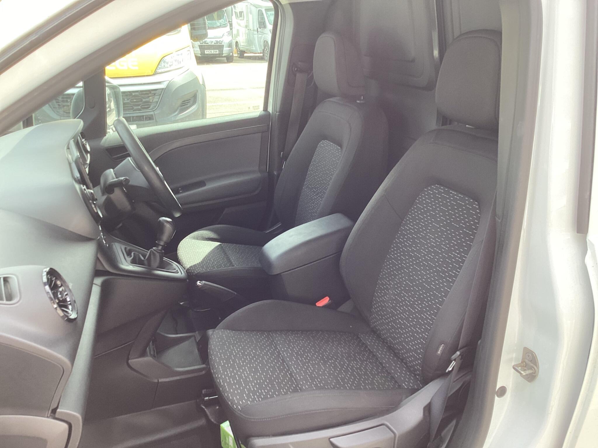 Mercedes Citan - Image 17