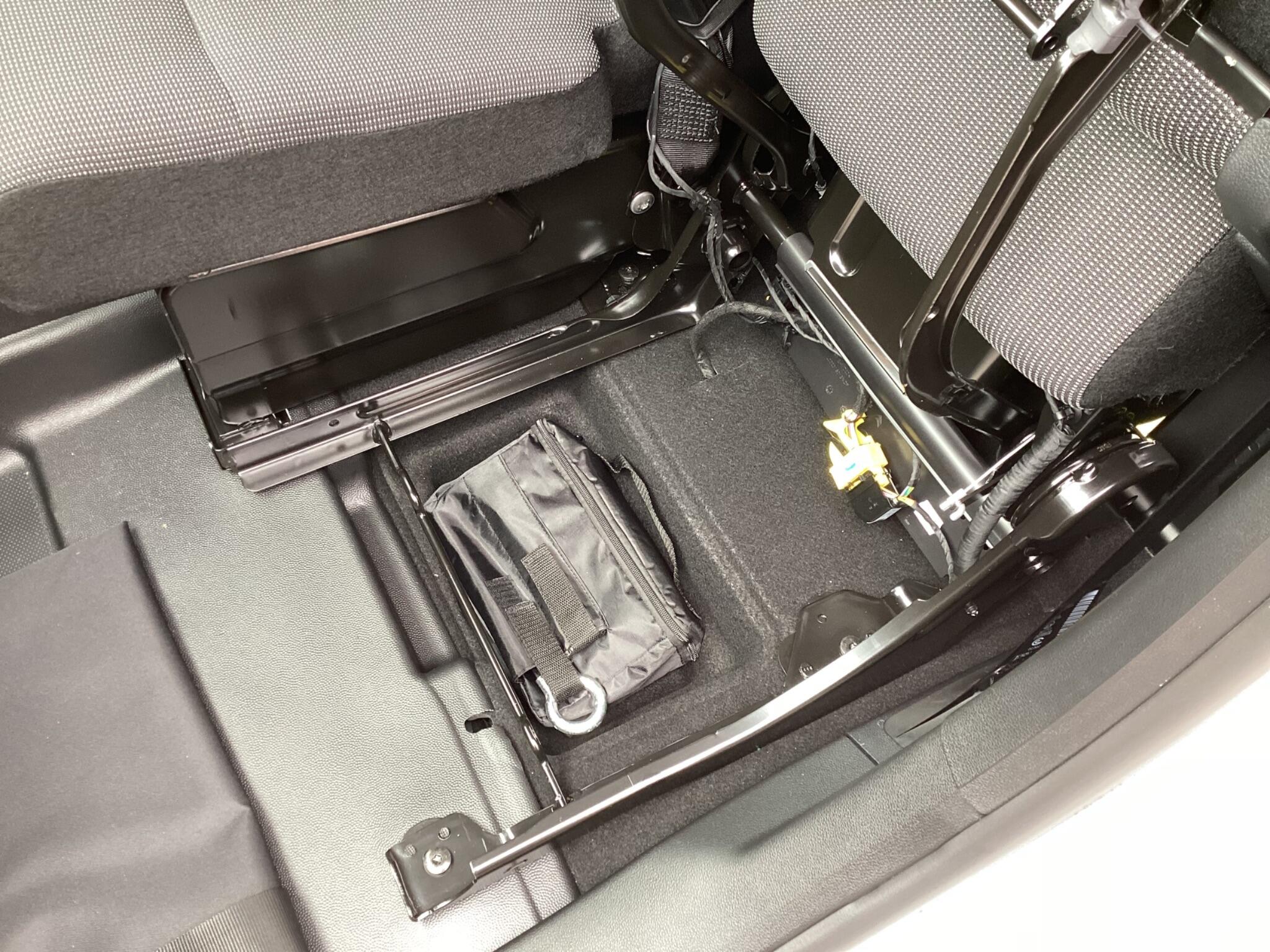 Peugeot Partner - Image 17