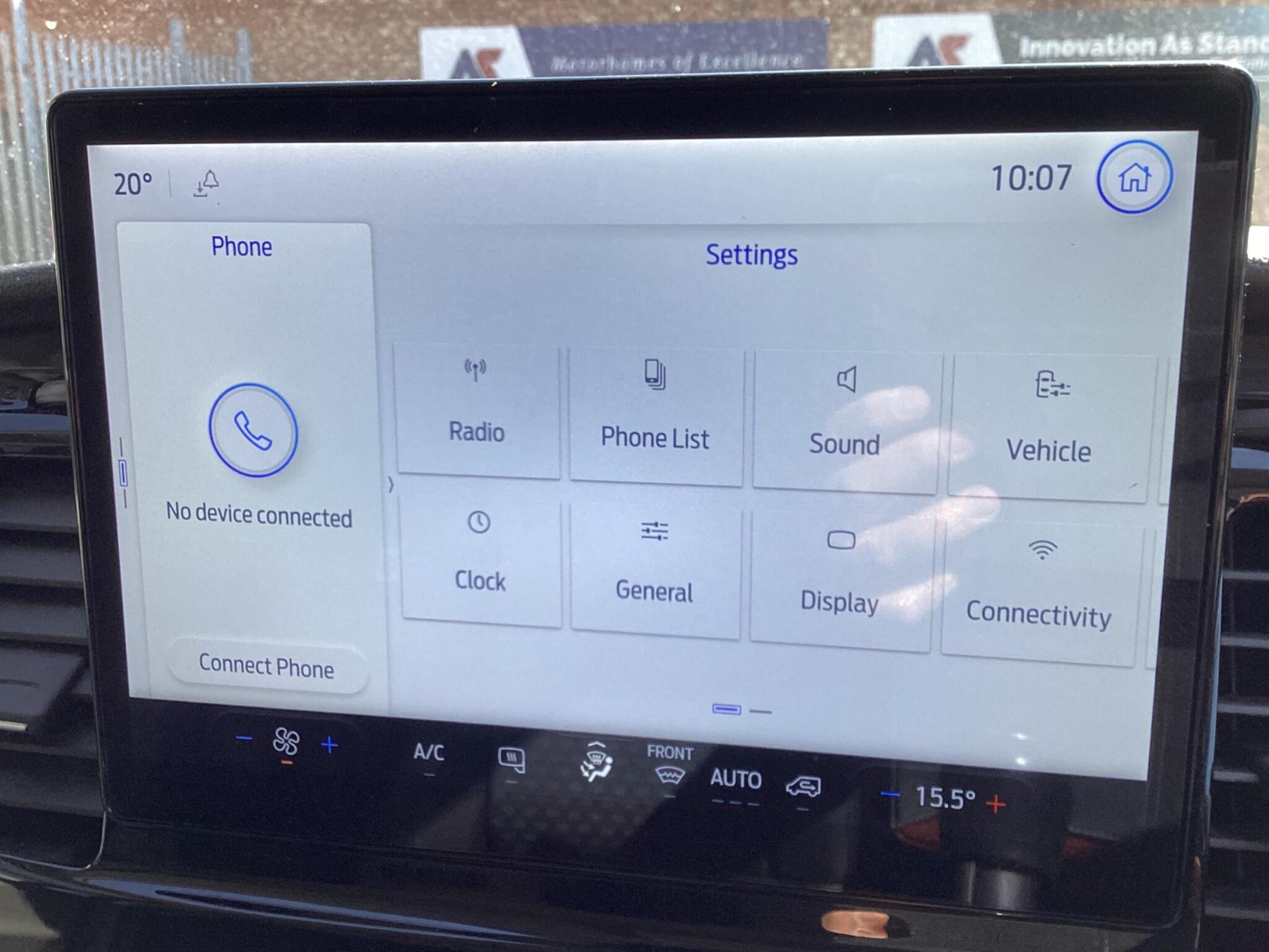 Ford Transit - Image 18