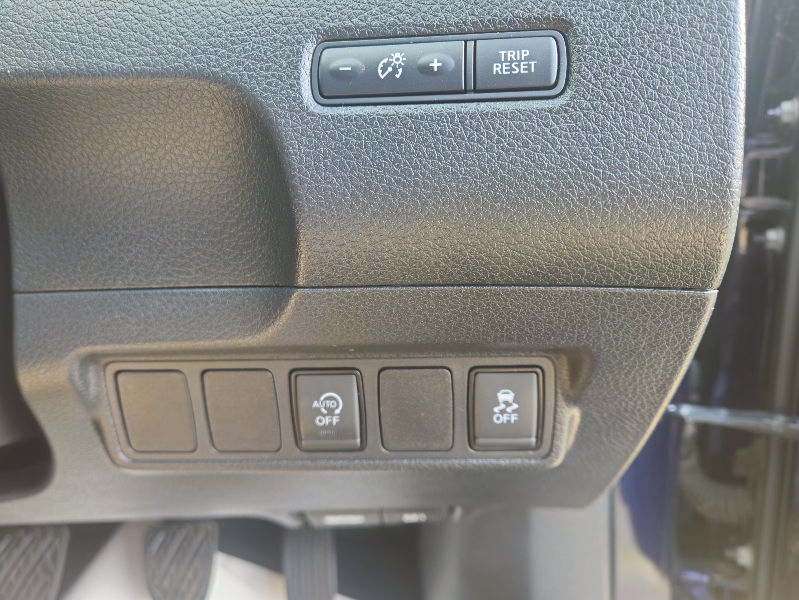 Nissan Pulsar - Image 24