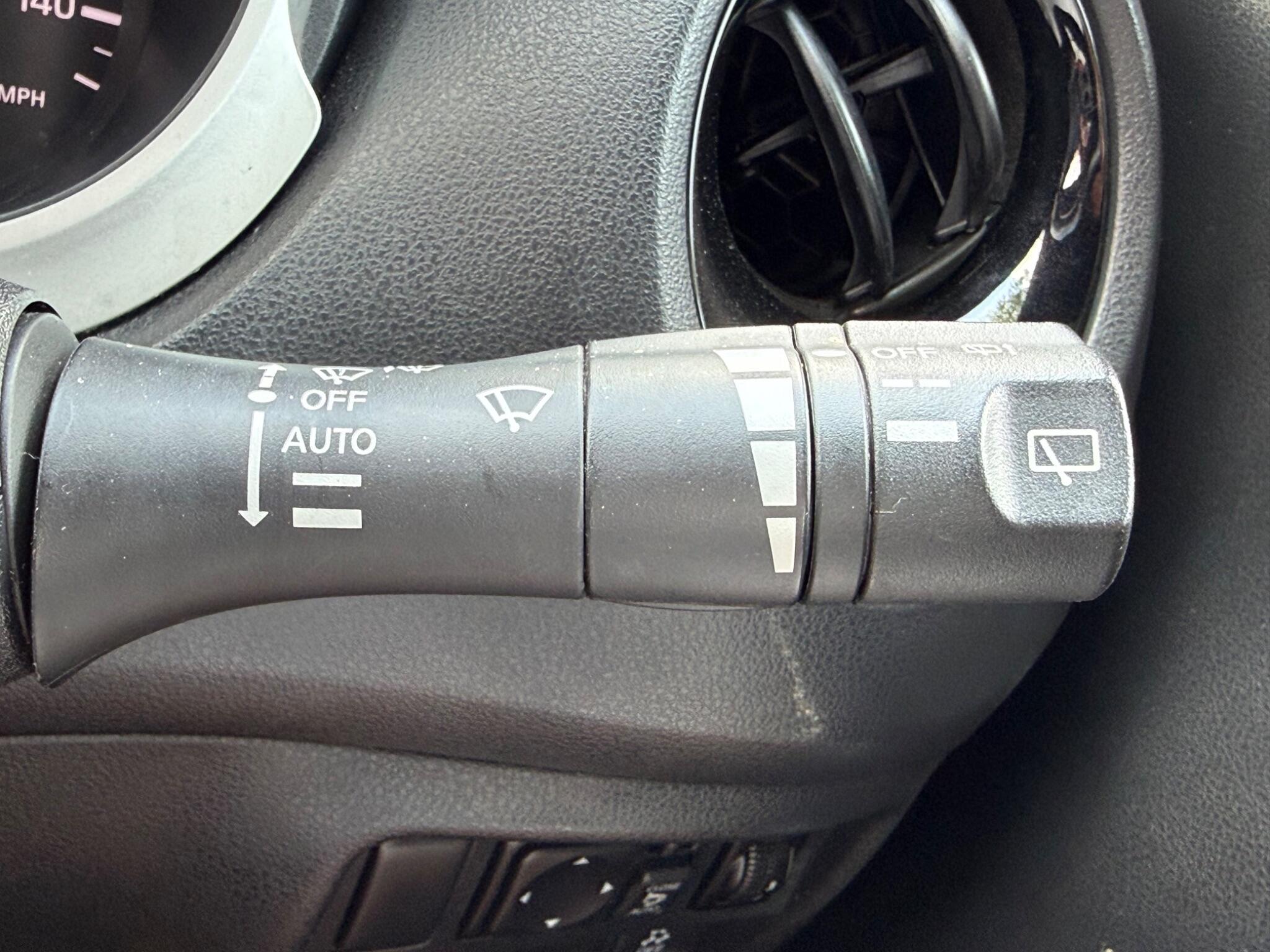 Nissan Juke - Image 21
