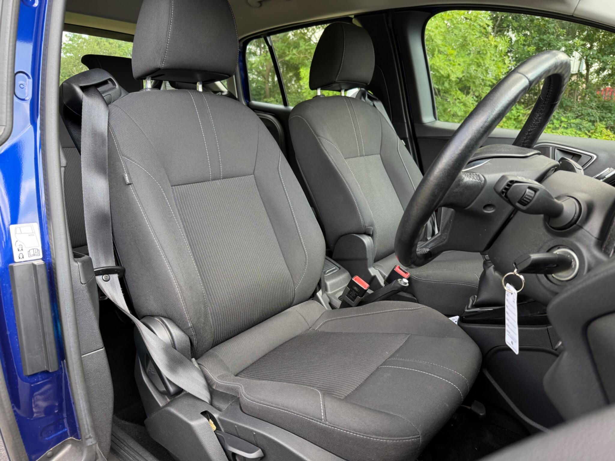Ford B-Max - Image 15