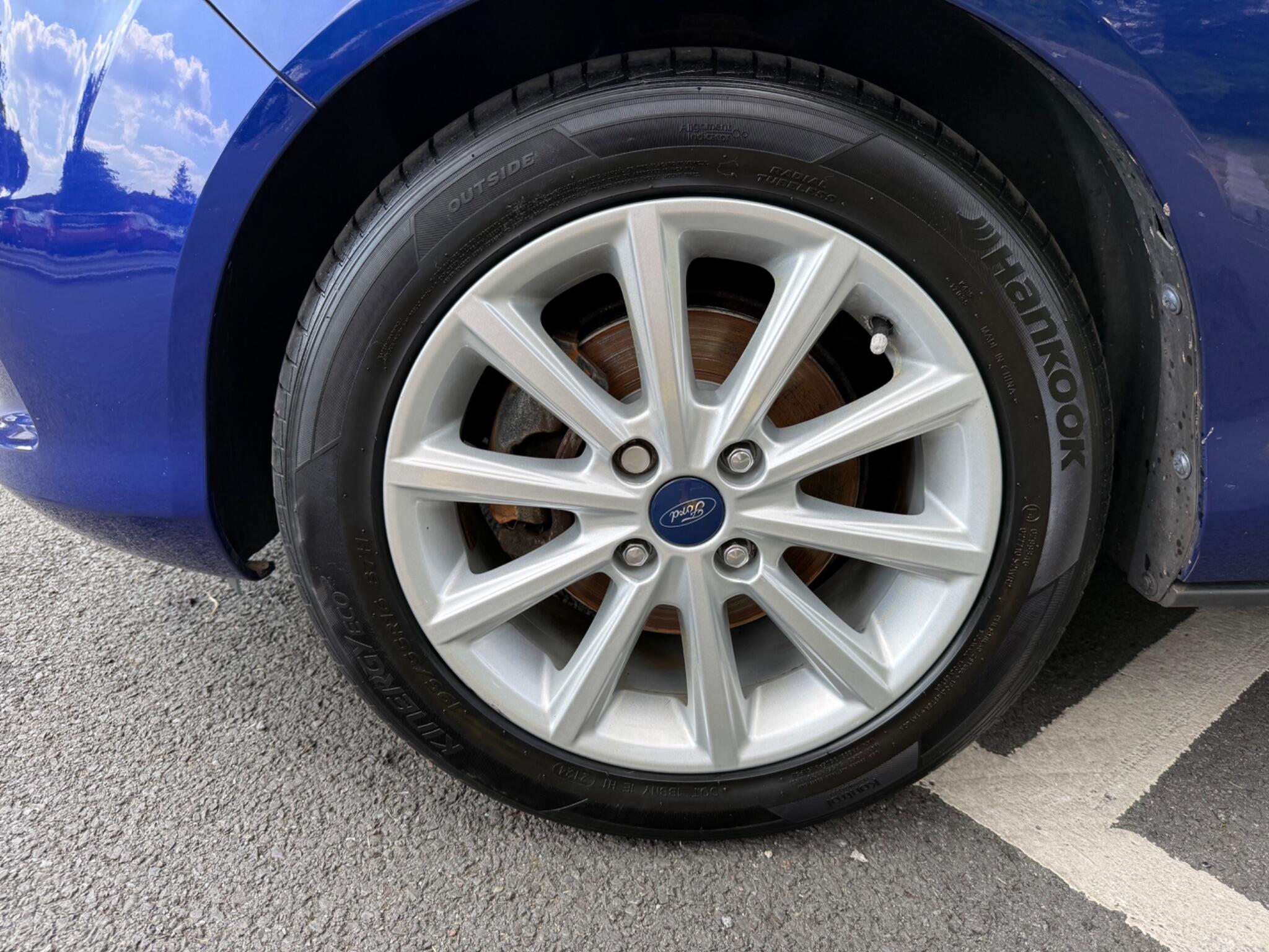 Ford B-Max - Image 27