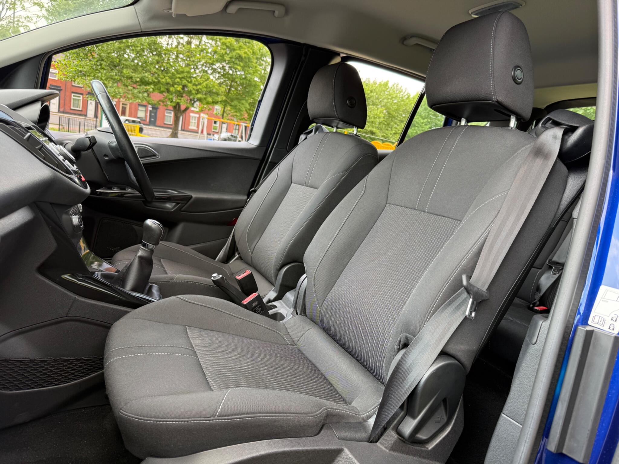 Ford B-Max - Image 17