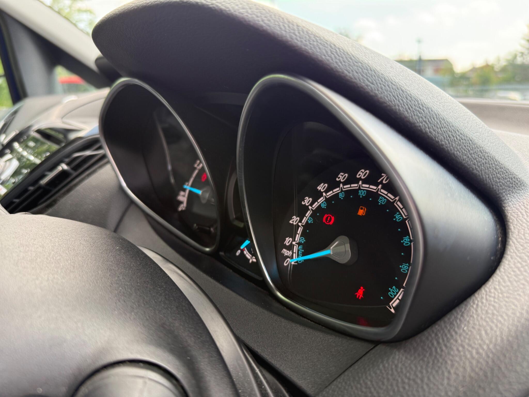 Ford B-Max - Image 13