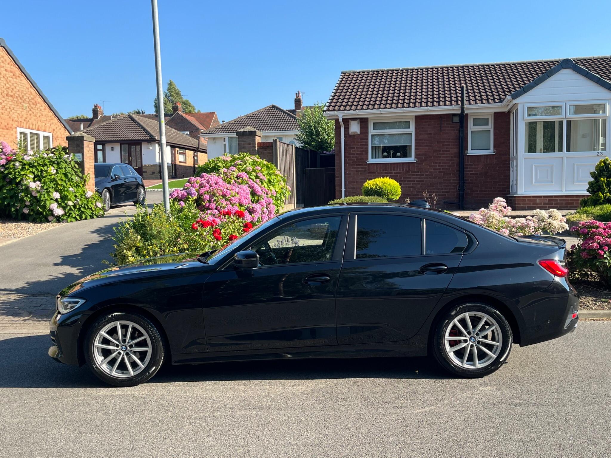 BMW 3 Series - Image 3