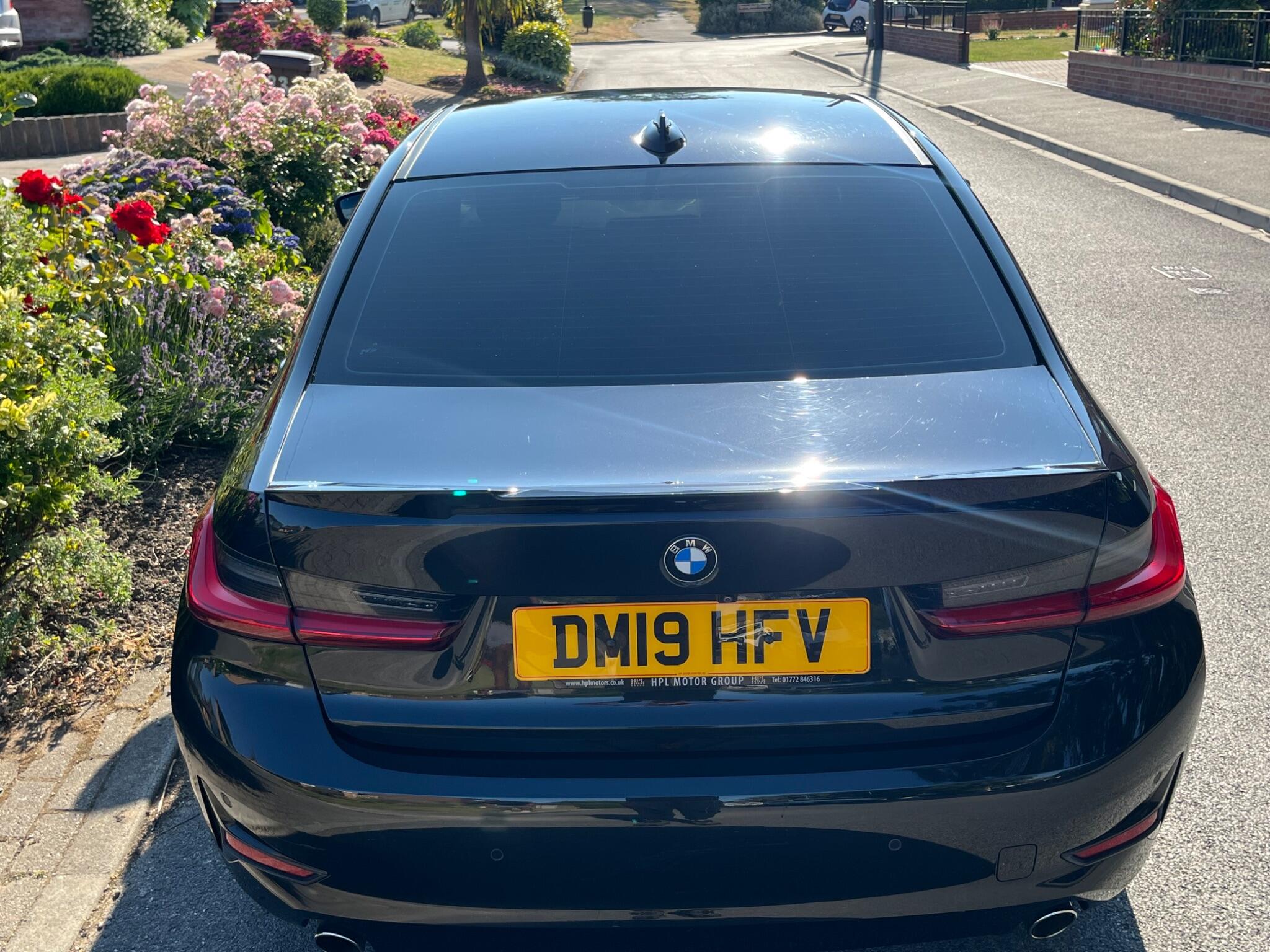 BMW 3 Series - Image 31