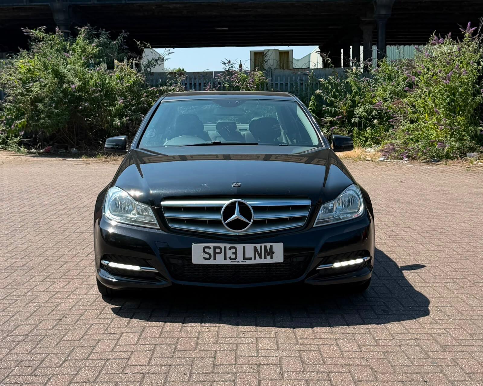Mercedes C Class - Image 14