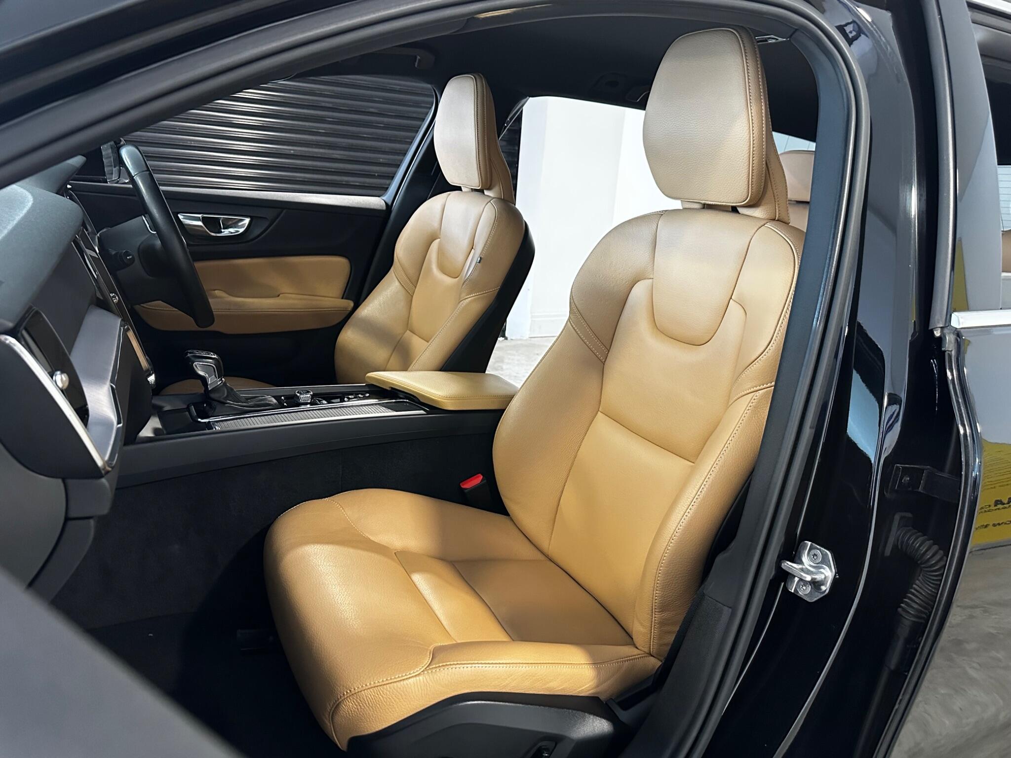 Volvo V60 - Image 18
